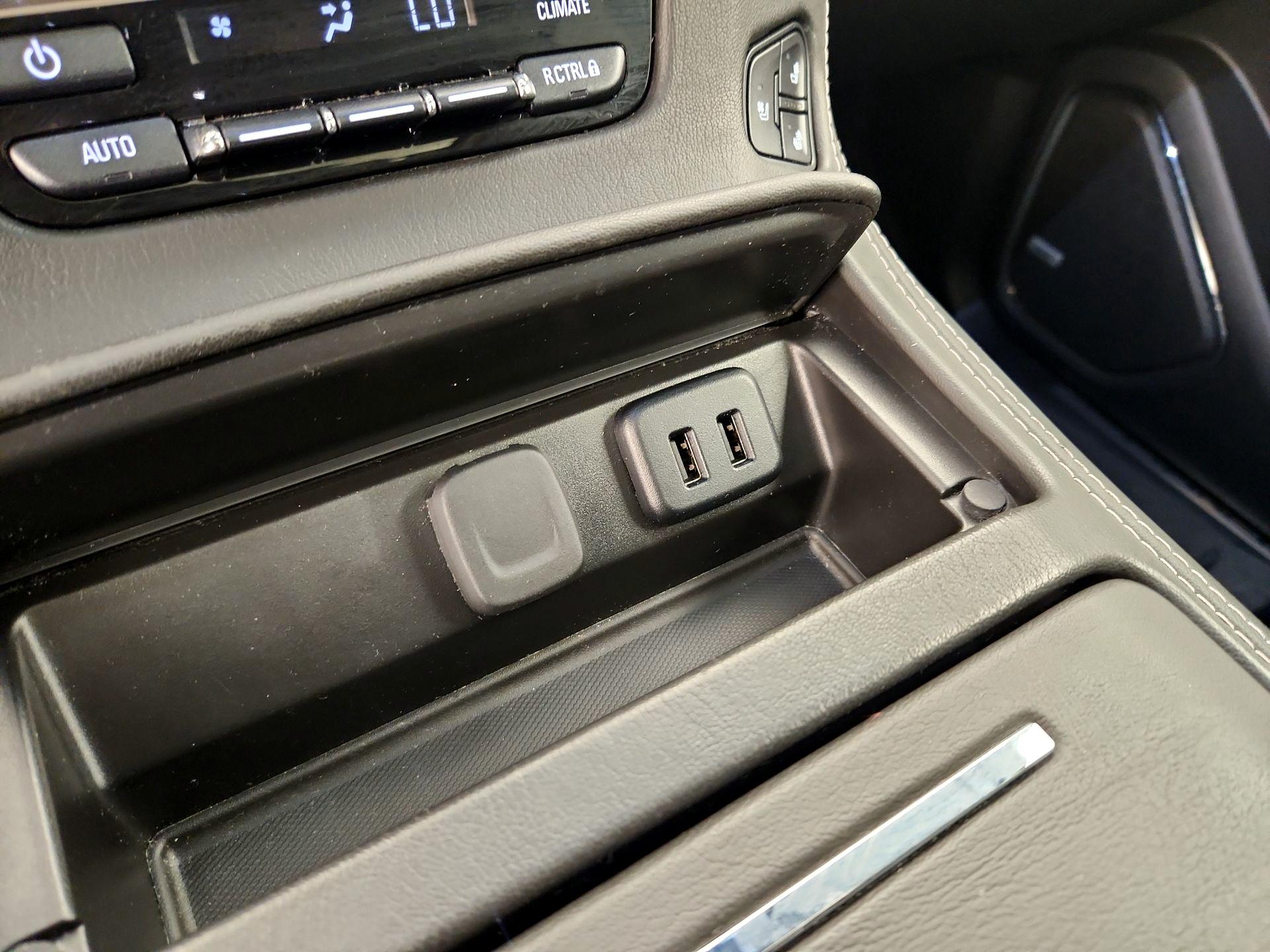 Thumbnail: 2020 GMC Yukon - 18