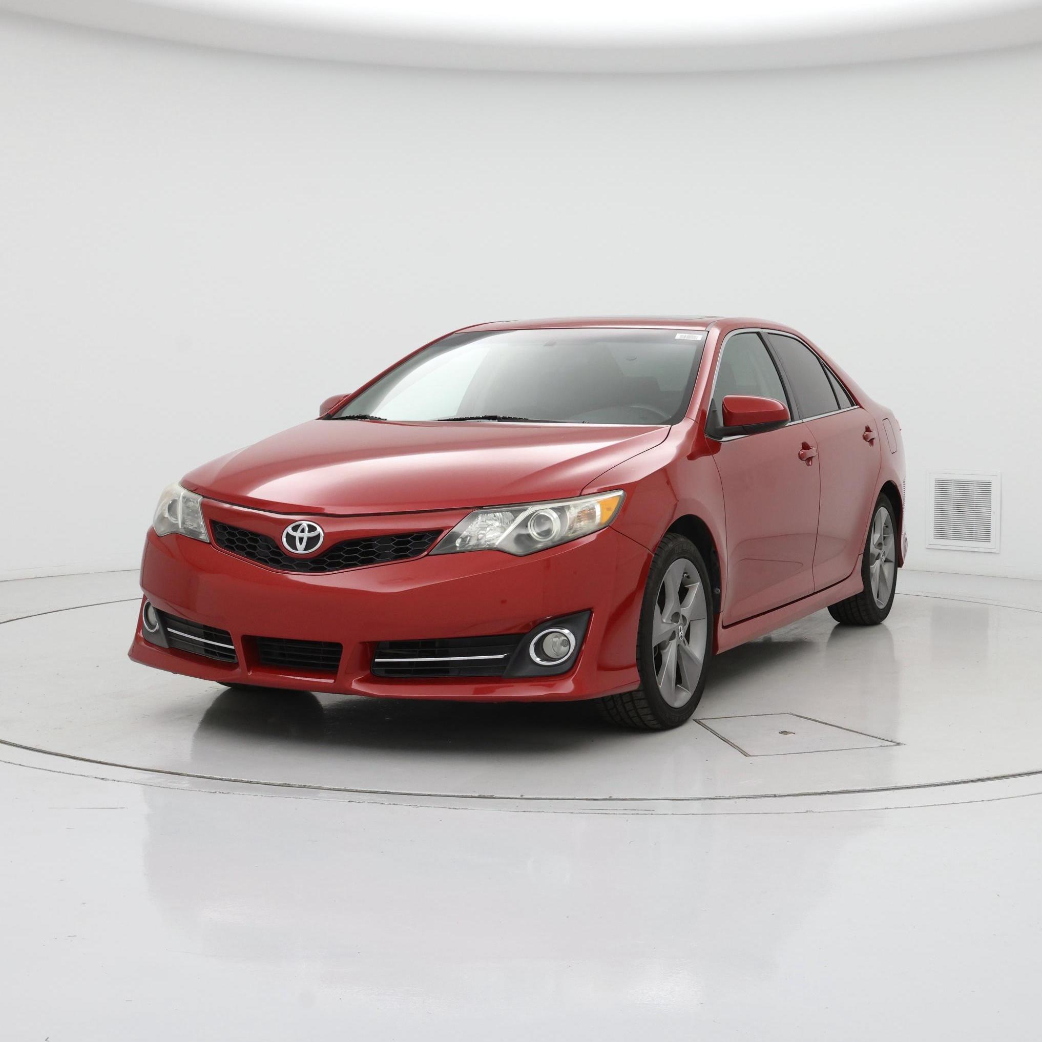 Thumbnail: 2014 Toyota Camry - 4