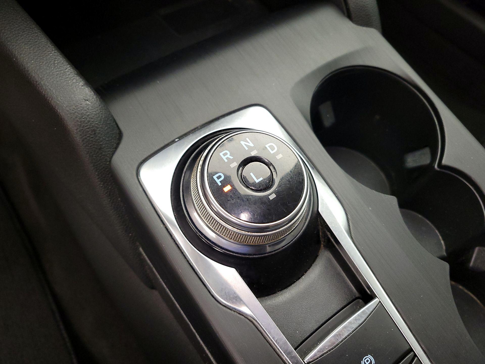 Thumbnail: 2020 Ford Escape - 17