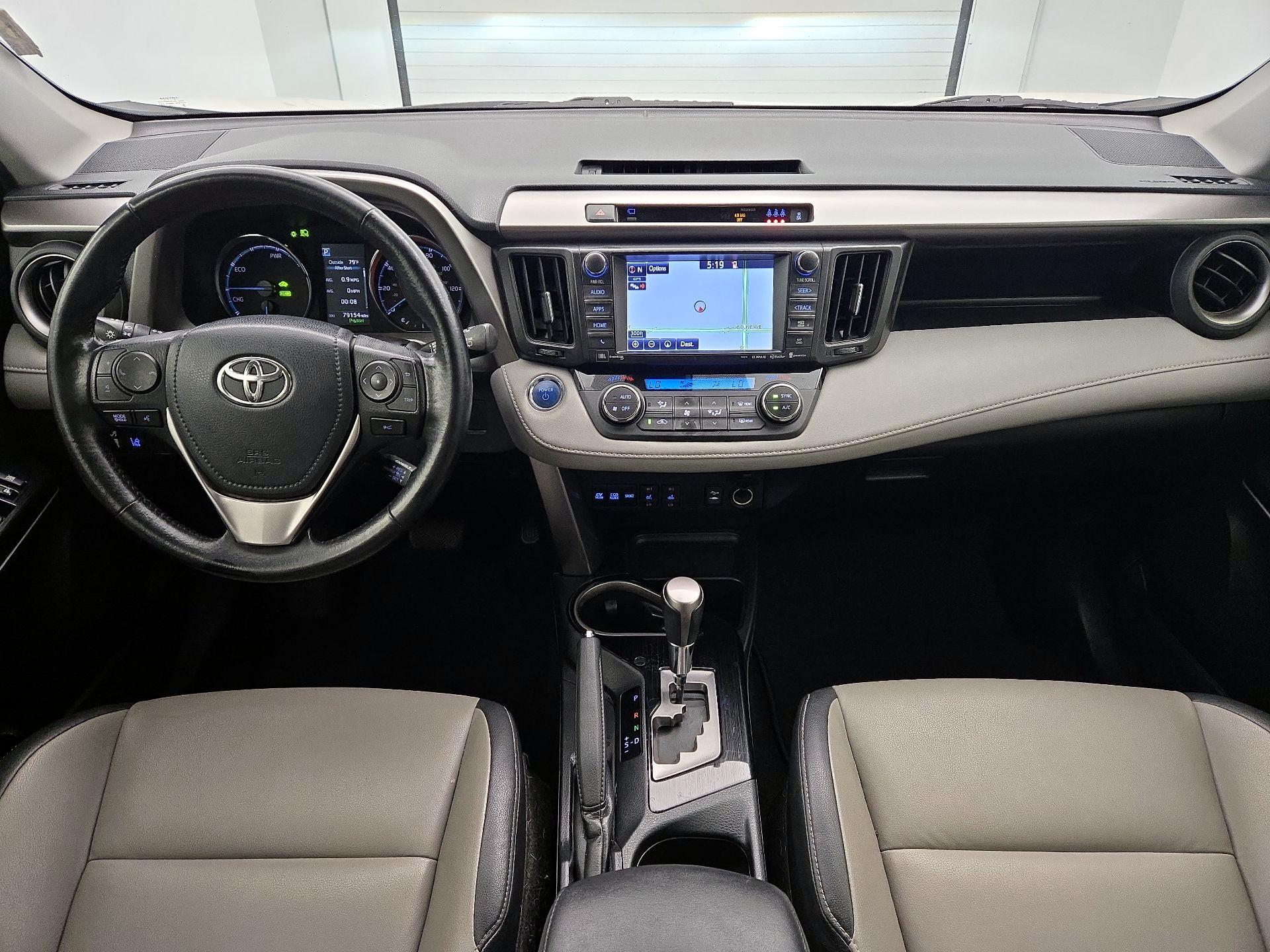 Thumbnail: 2018 Toyota RAV4 - 9