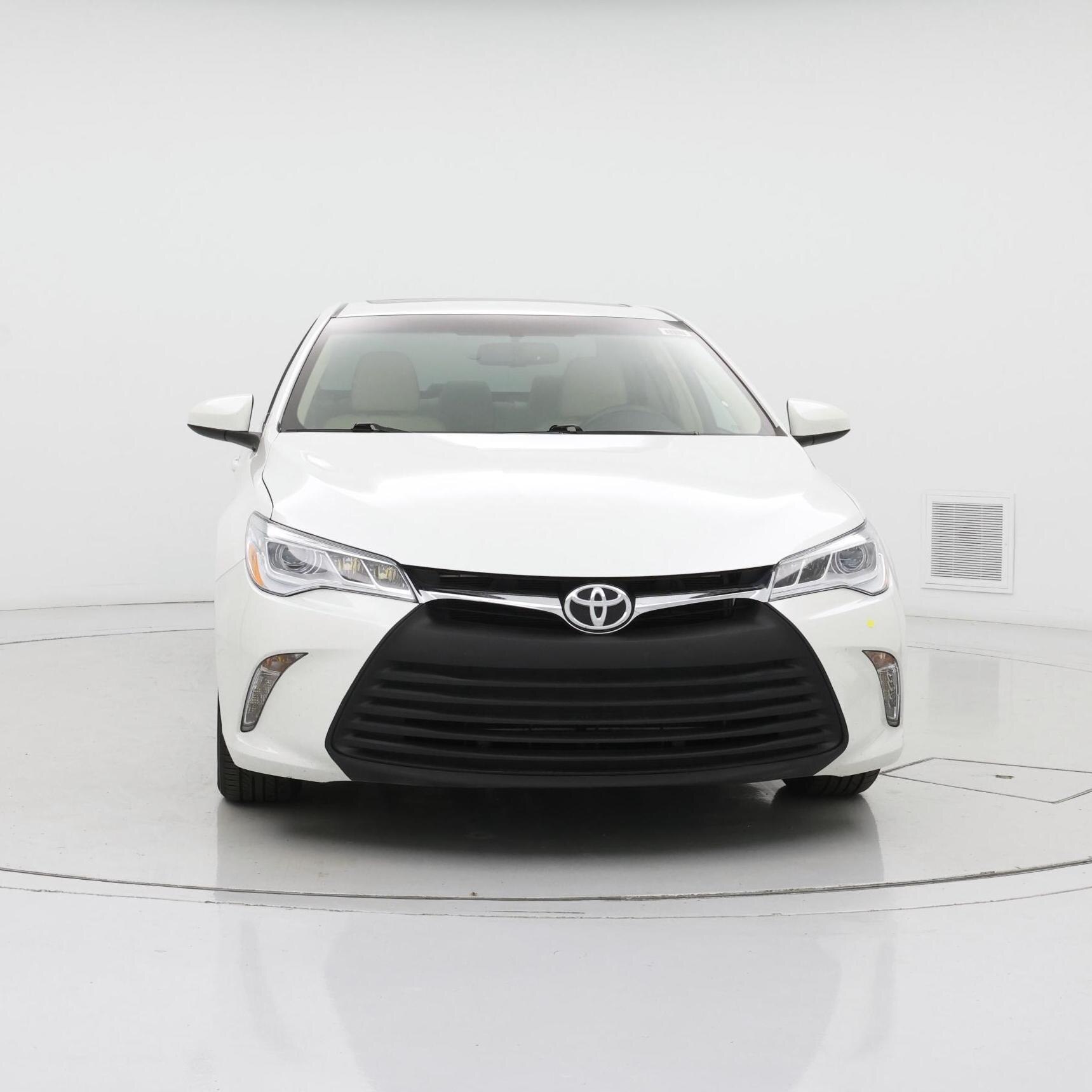 Thumbnail: 2017 Toyota Camry - 5