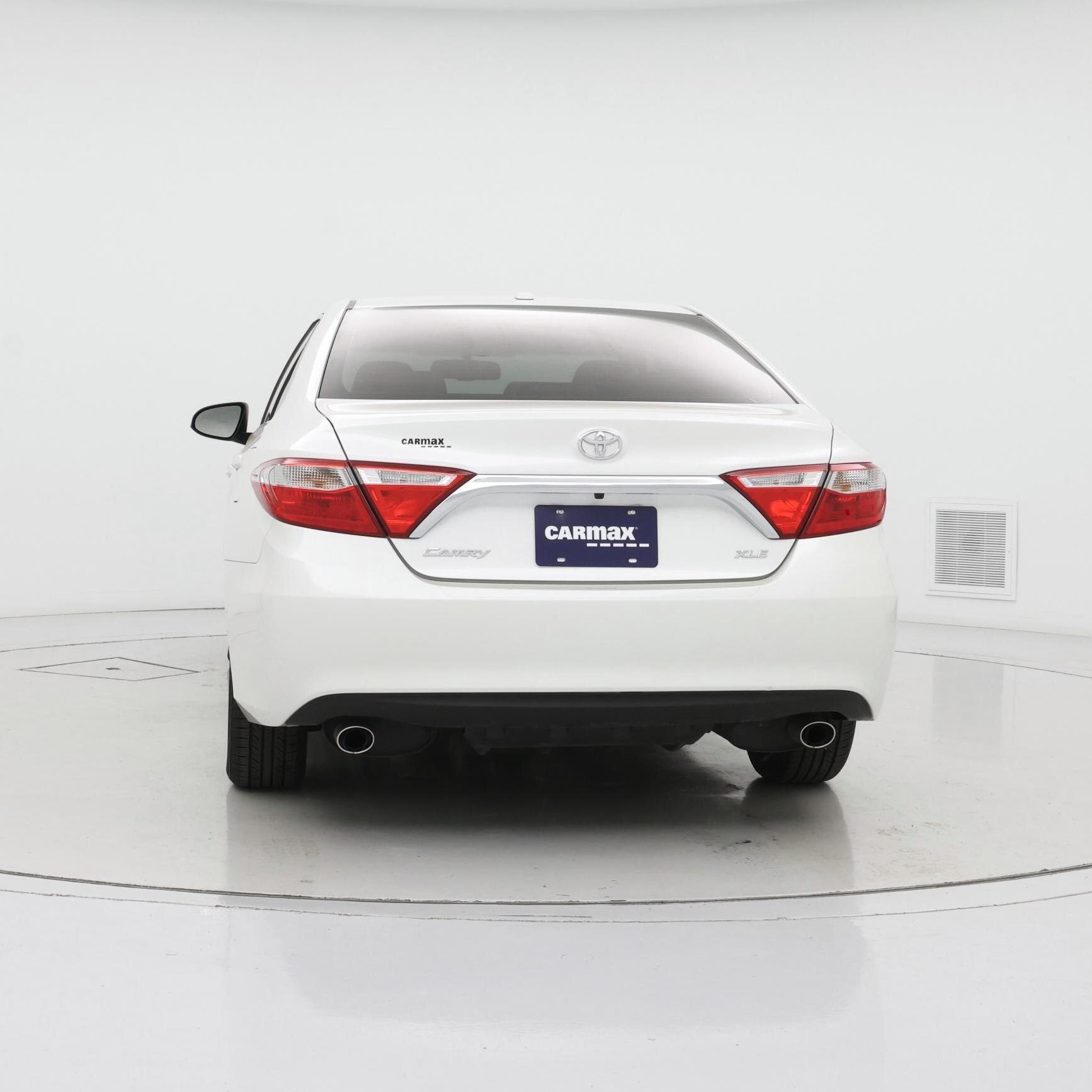Thumbnail: 2017 Toyota Camry - 6