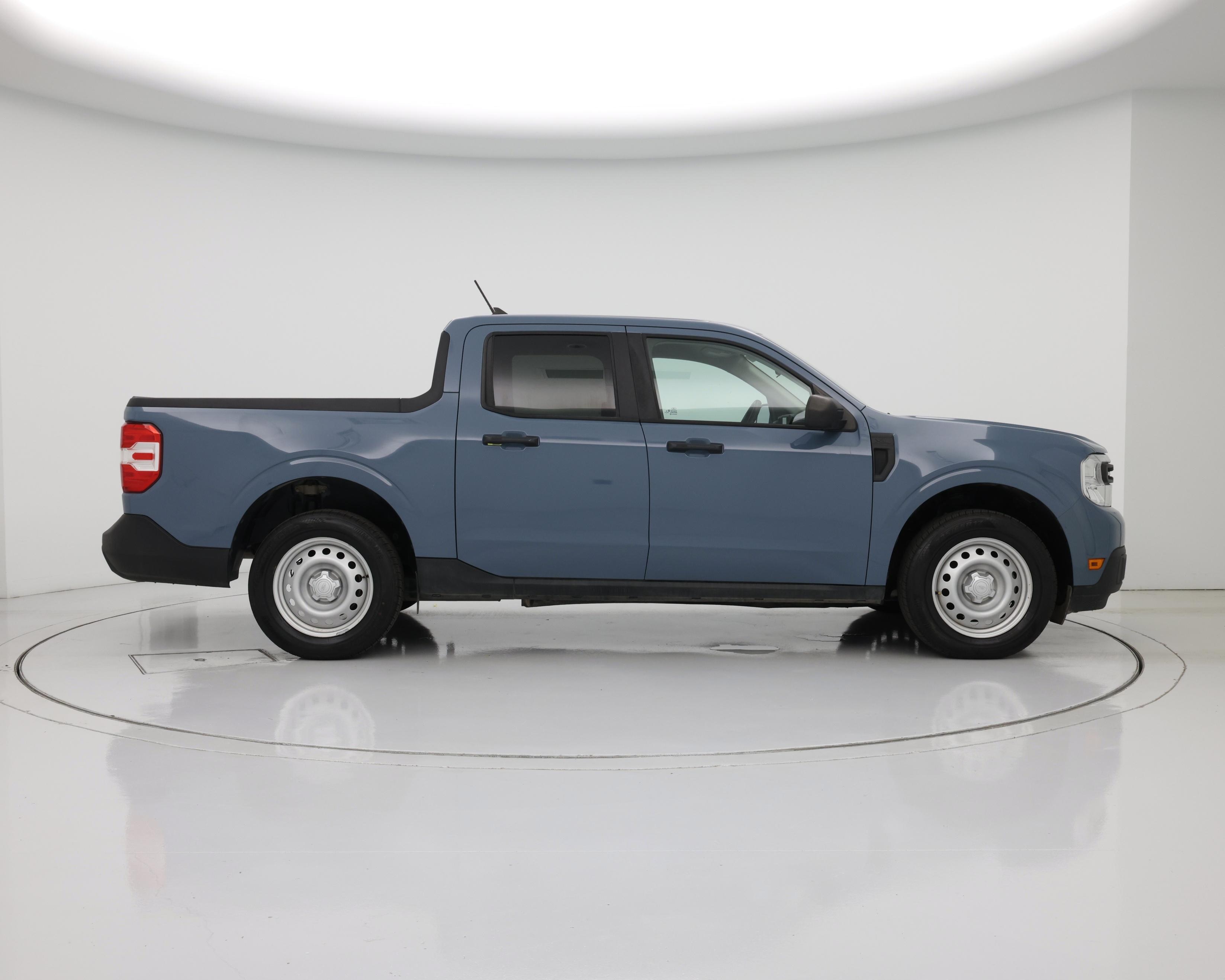 Thumbnail: 2022 Ford Maverick - 7