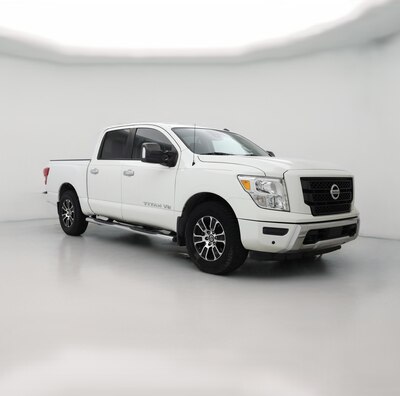 White 2020 Nissan Titan SV