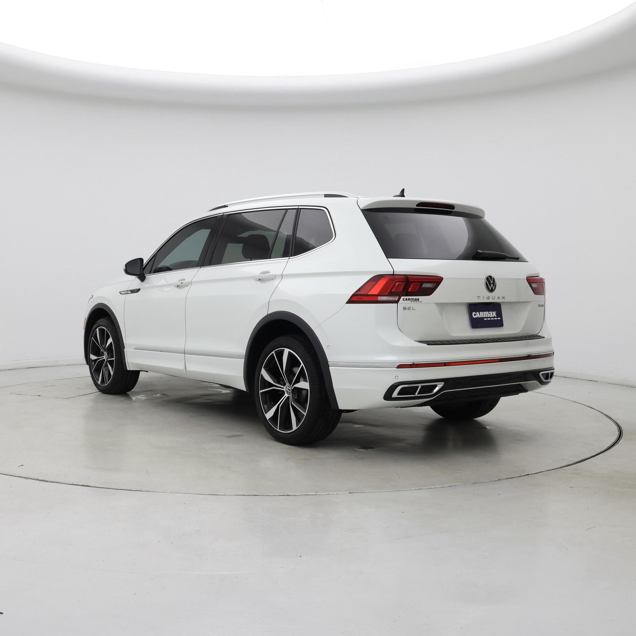 Thumbnail: 2024 Volkswagen Tiguan - 2