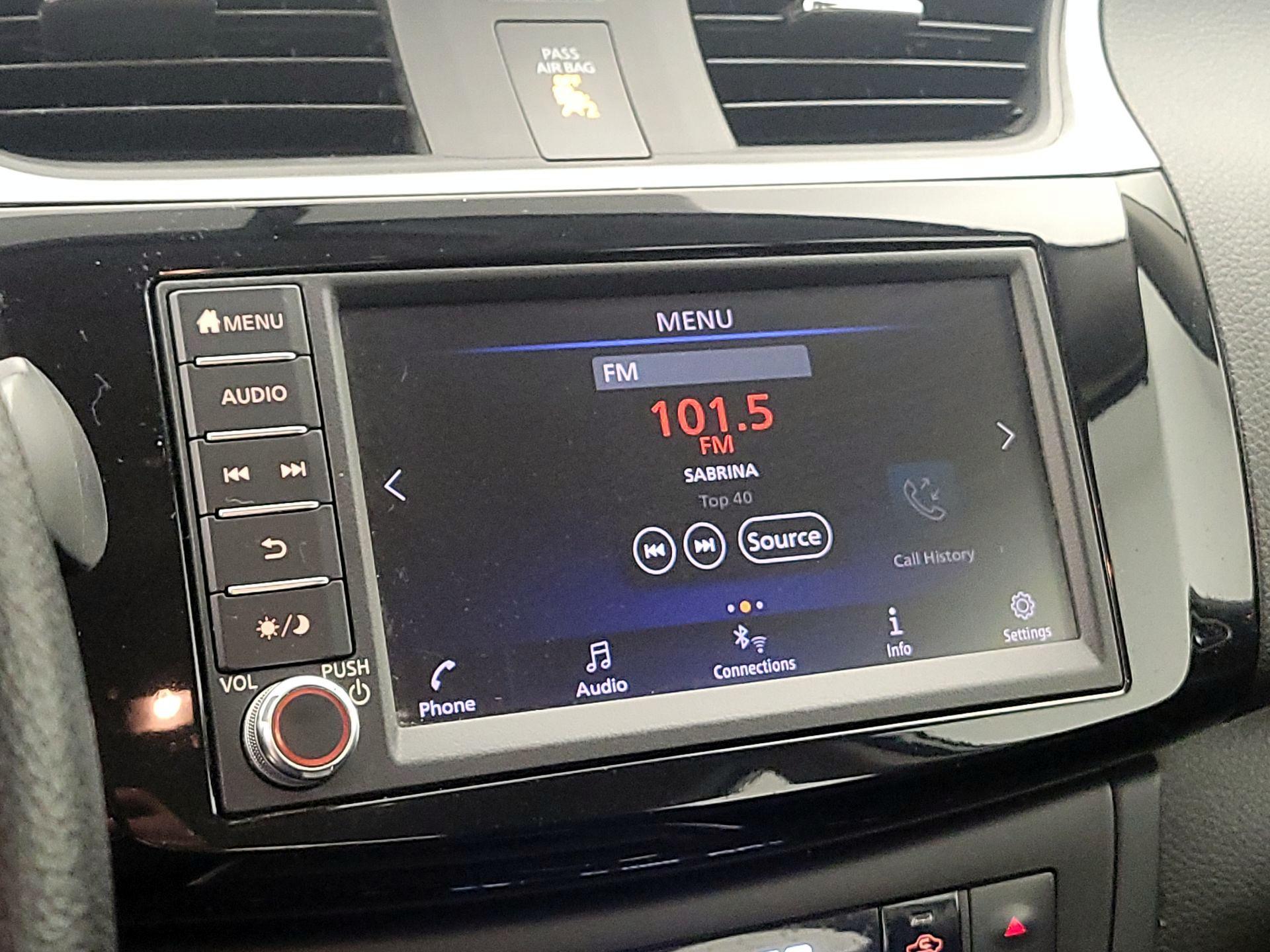 Thumbnail: 2019 Nissan Sentra - 15