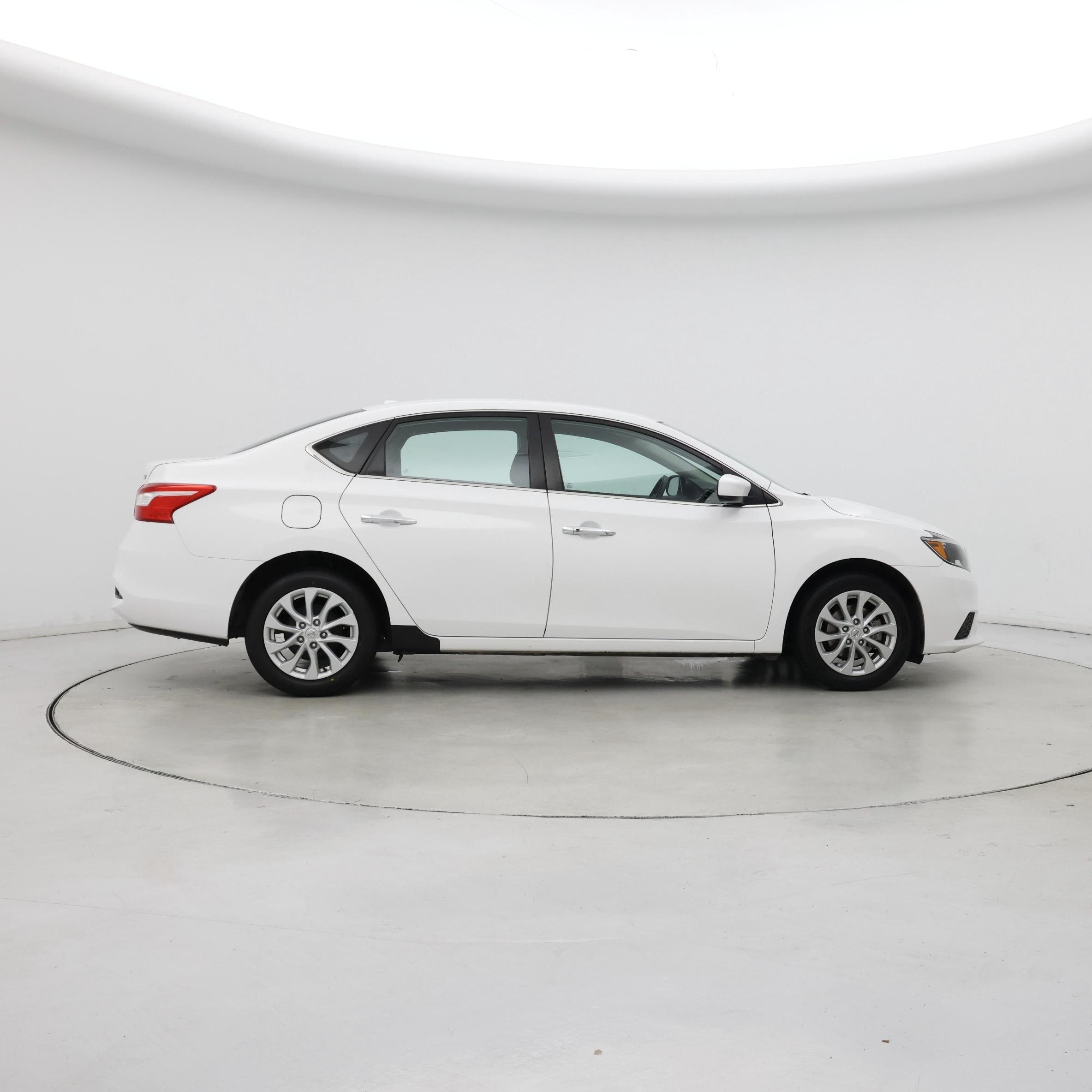 Thumbnail: 2019 Nissan Sentra - 7