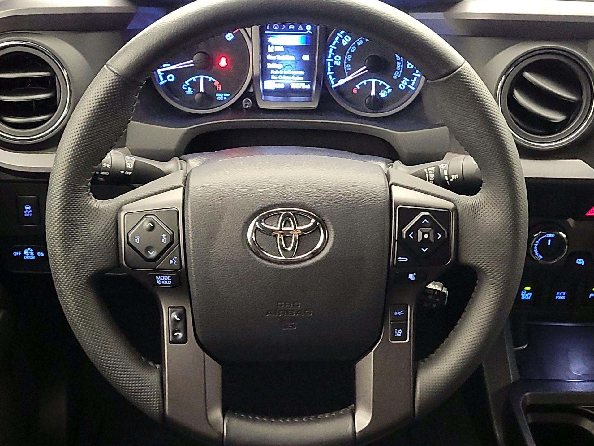 Thumbnail: 2023 Toyota Tacoma - 10