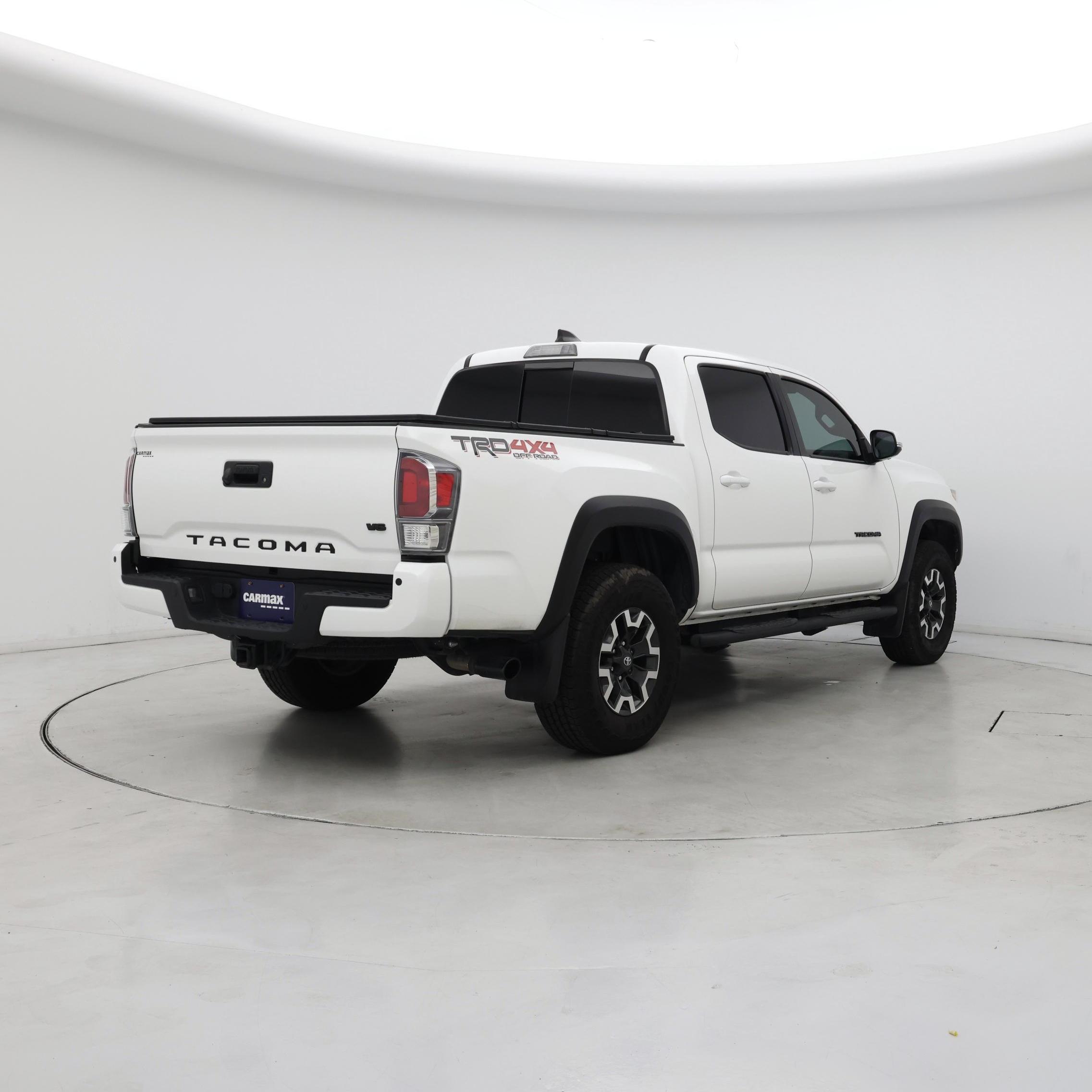 Thumbnail: 2023 Toyota Tacoma - 8