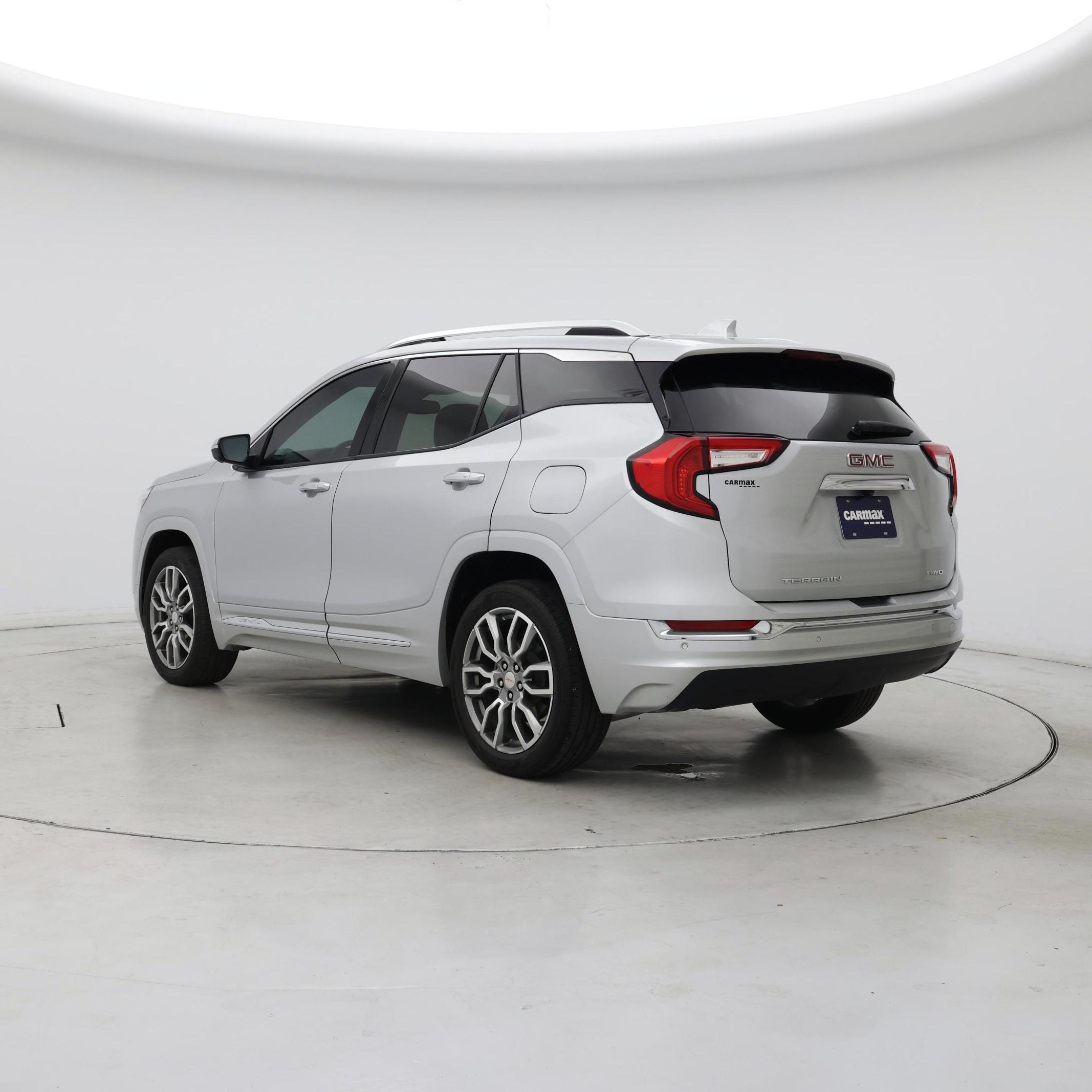 Thumbnail: 2022 GMC Terrain - 2