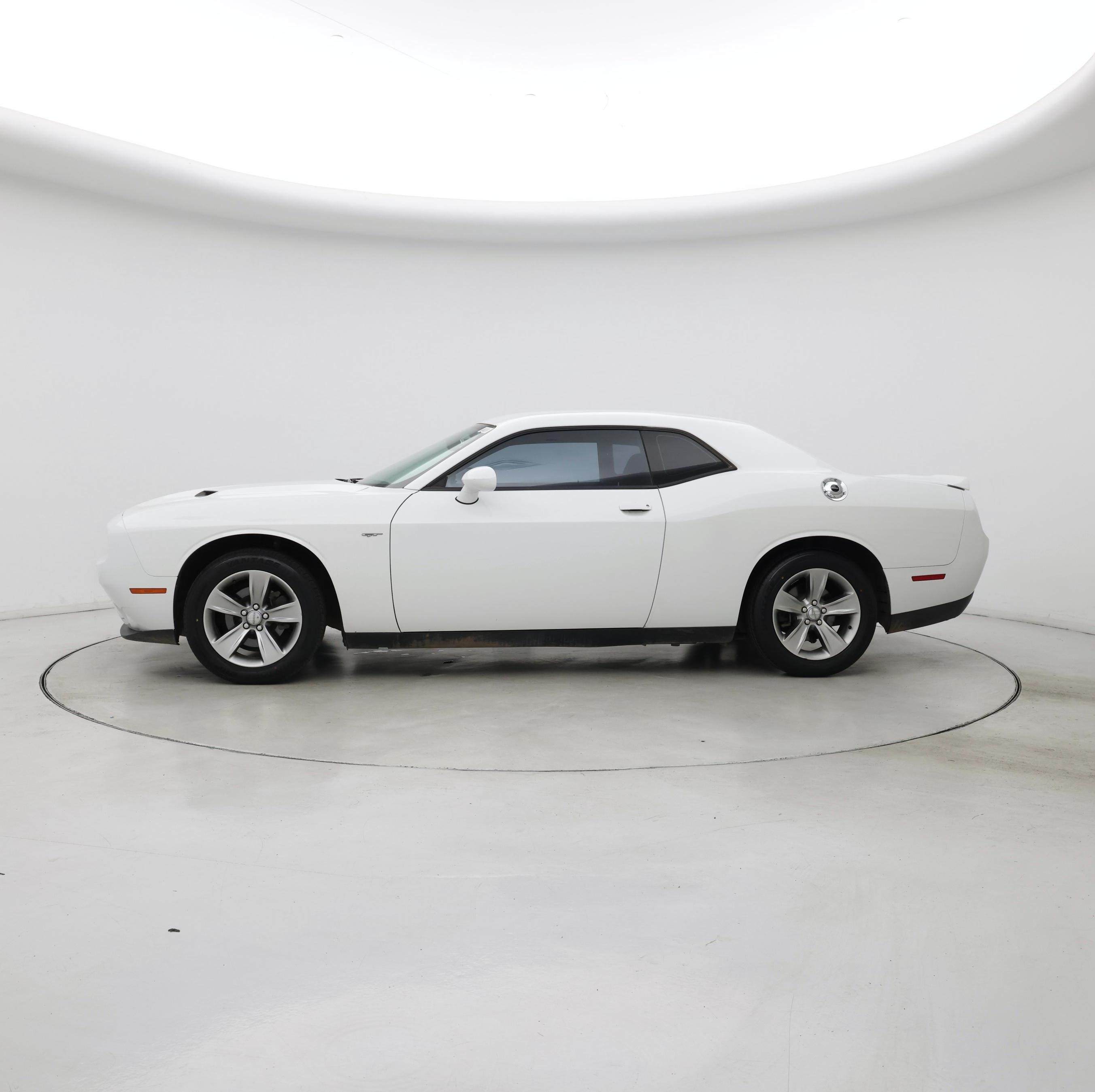 Thumbnail: 2020 Dodge Challenger - 3