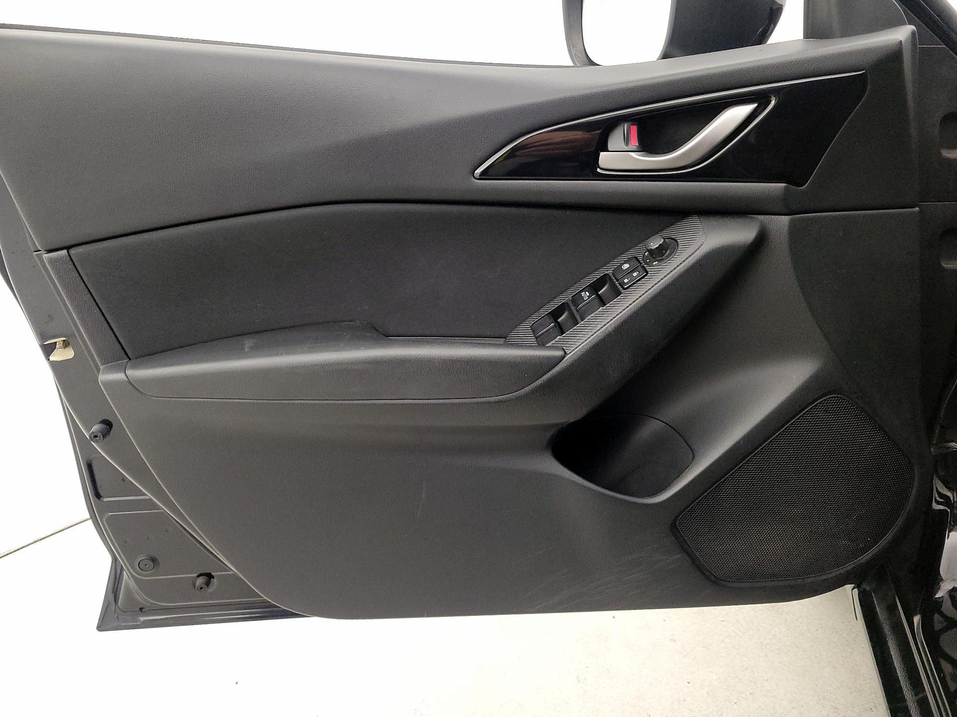 Thumbnail: 2014 Mazda Mazda3 - 12