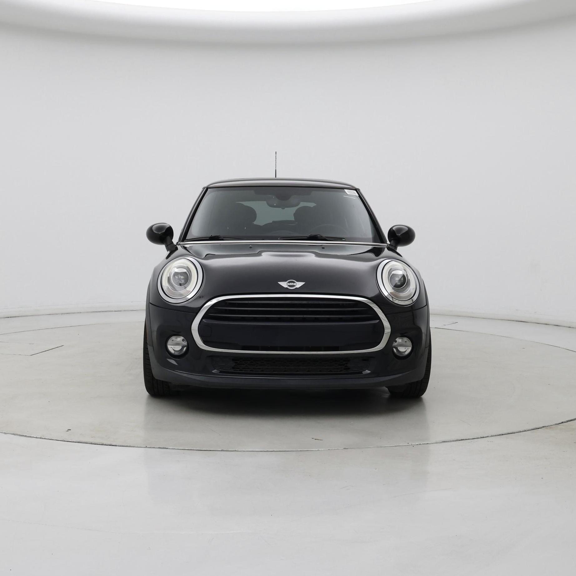 Thumbnail: 2016 MINI Cooper Hardtop - 5