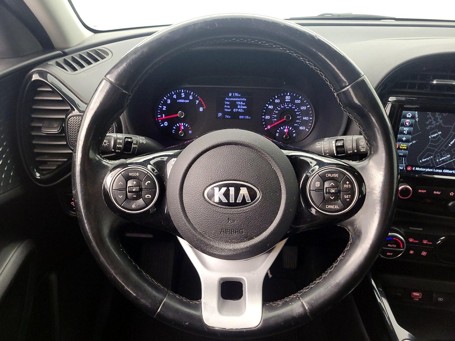 Thumbnail: 2020 Kia Soul - 10