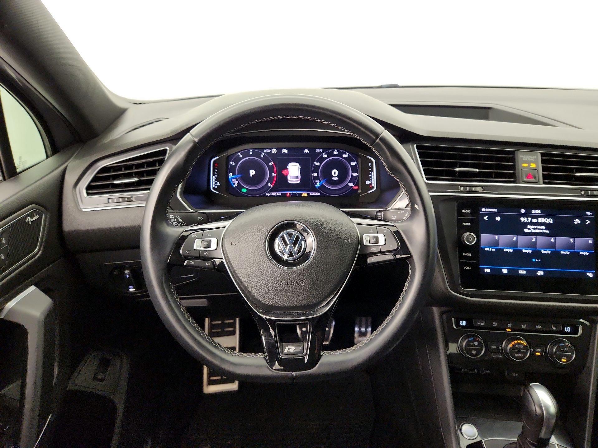 Thumbnail: 2020 Volkswagen Tiguan - 10