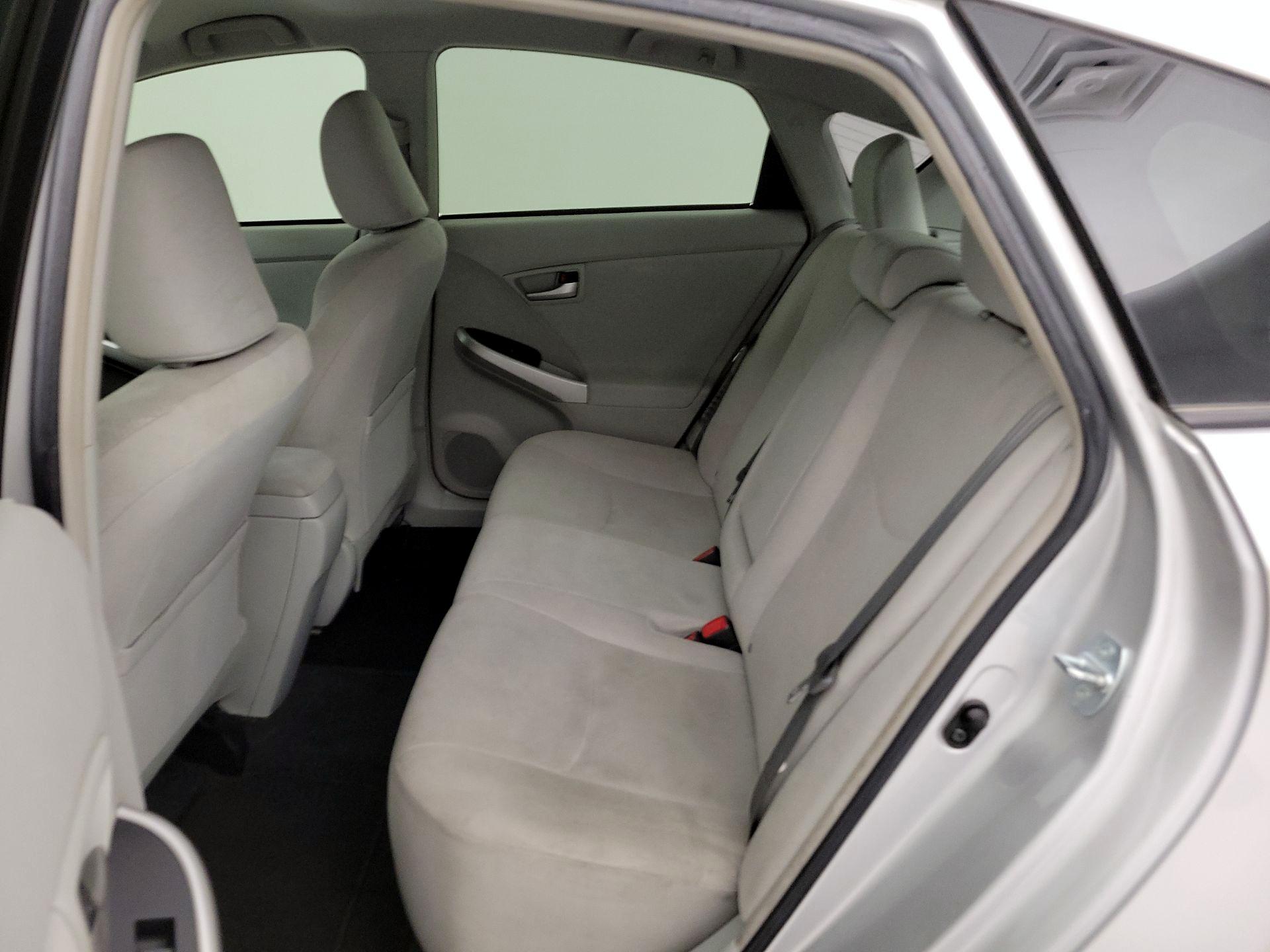 Thumbnail: 2015 Toyota Prius - 19