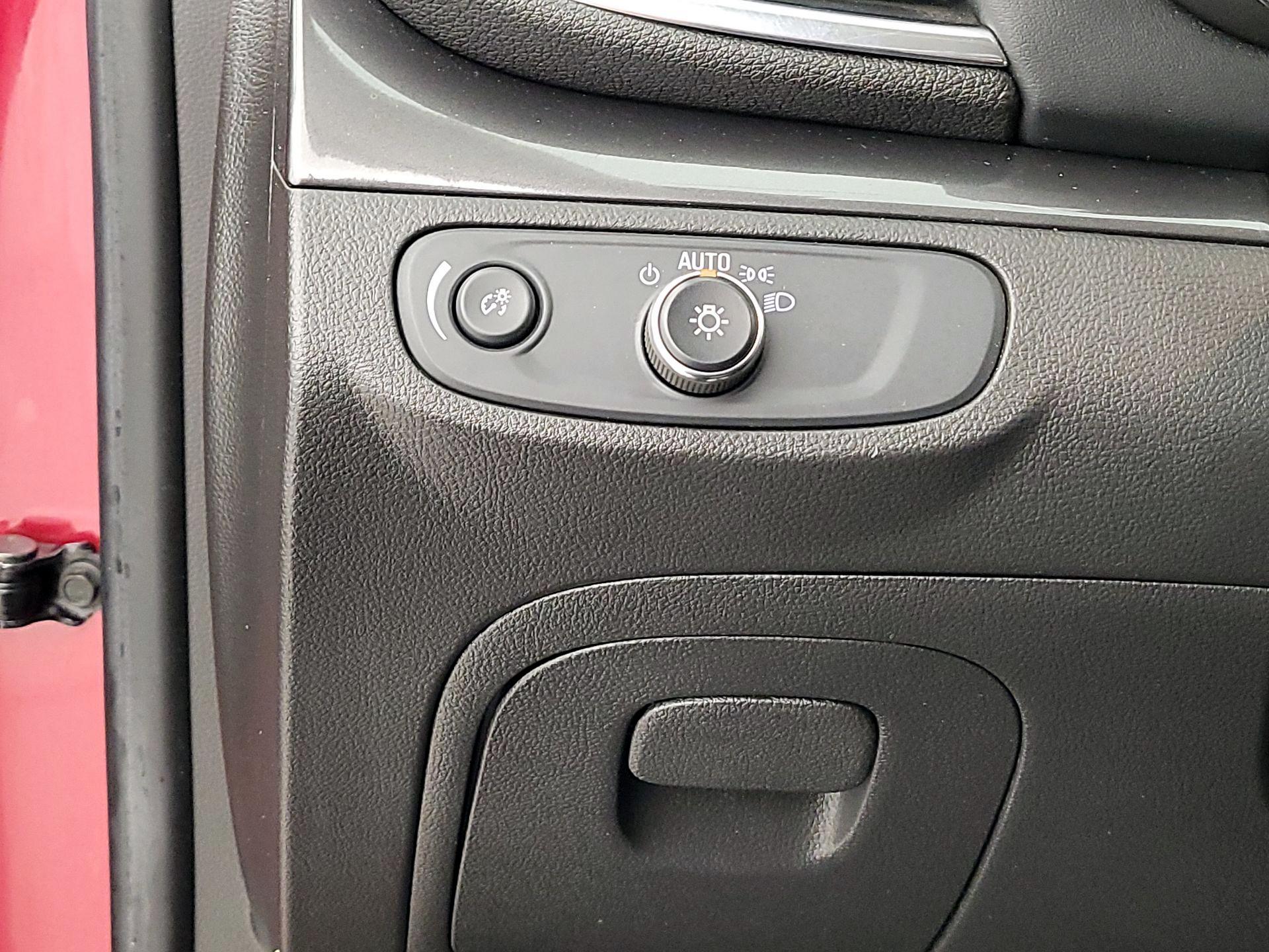 Thumbnail: 2019 Buick Encore - 13