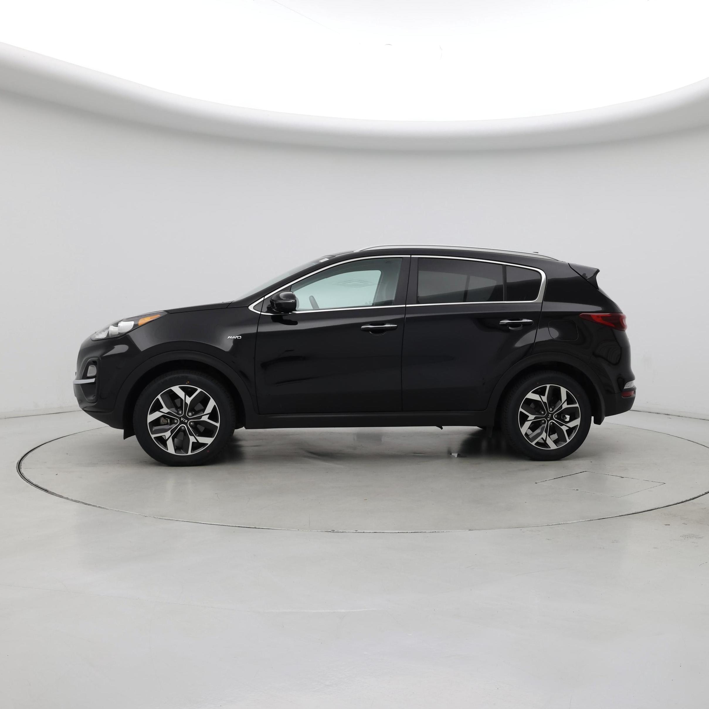 Thumbnail: 2021 Kia Sportage - 3