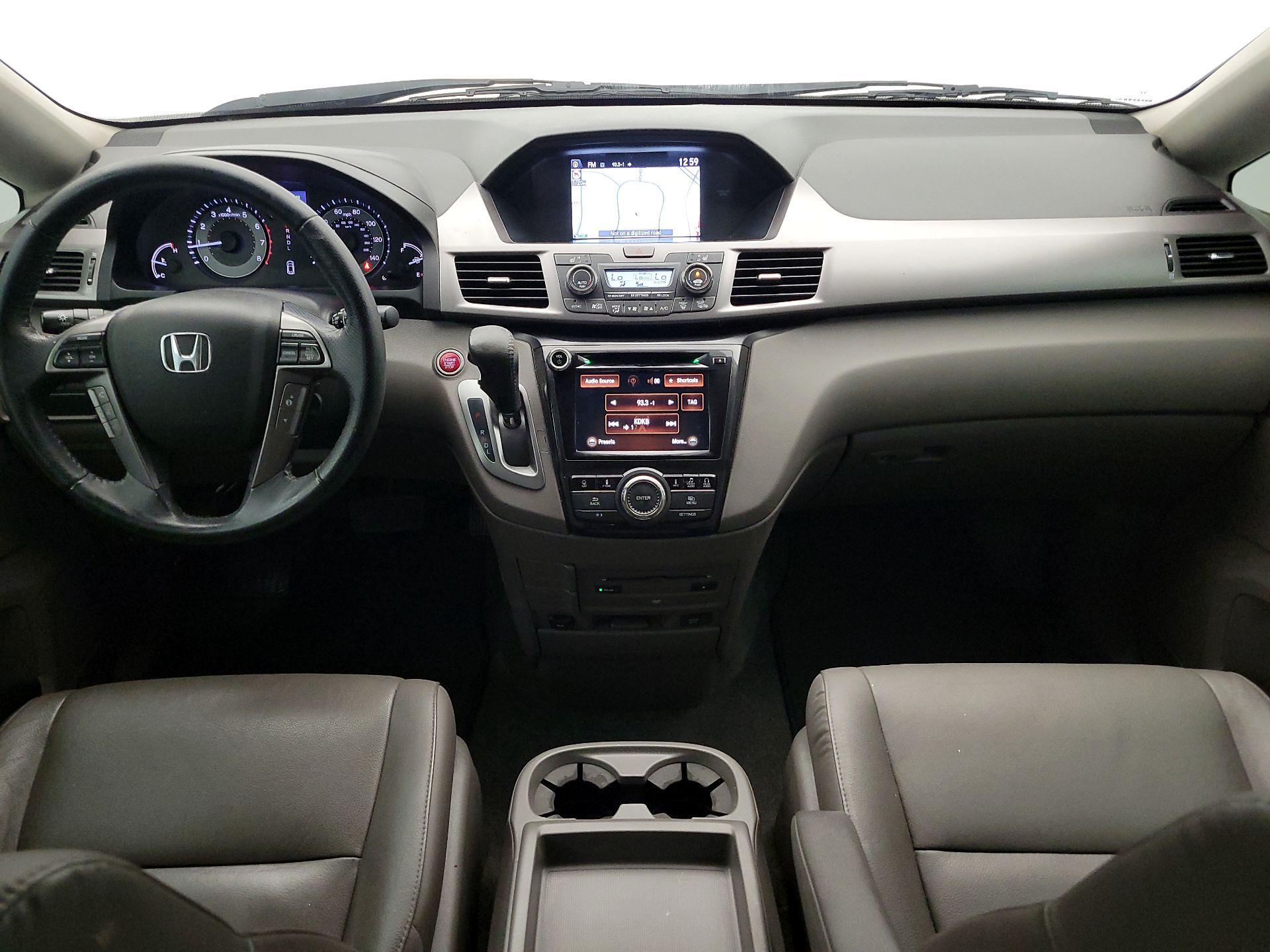 Thumbnail: 2015 Honda Odyssey - 9