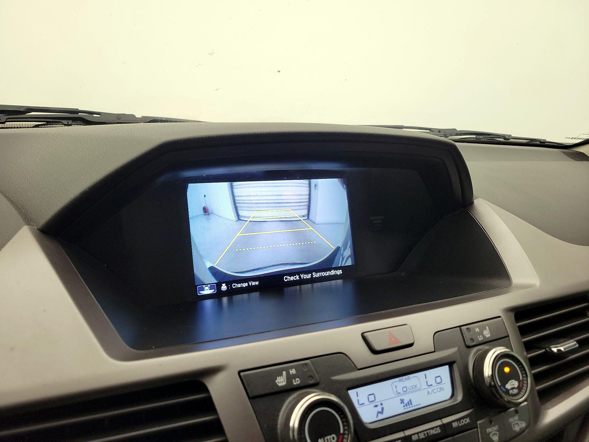 Thumbnail: 2015 Honda Odyssey - 15