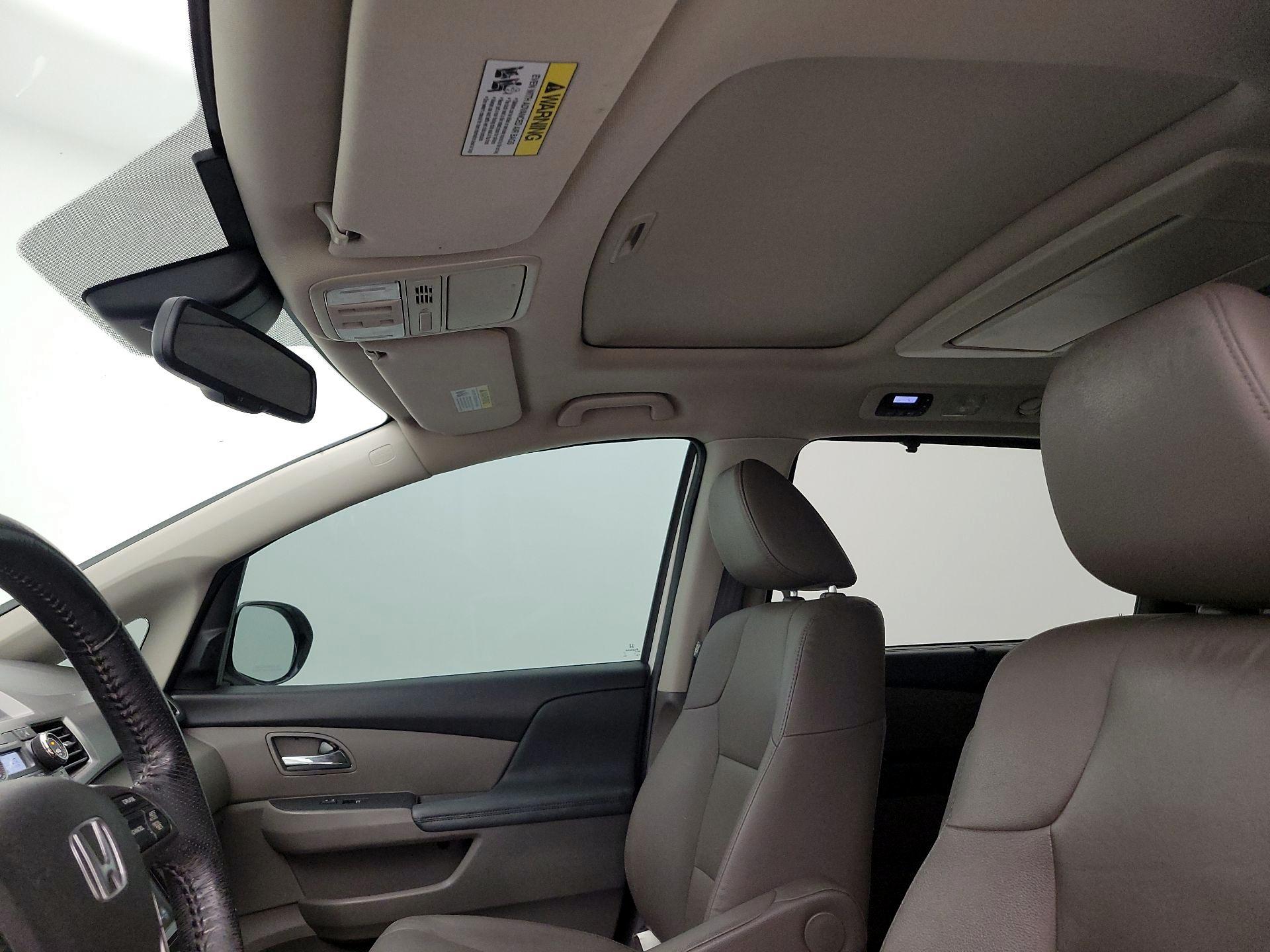 Thumbnail: 2015 Honda Odyssey - 20