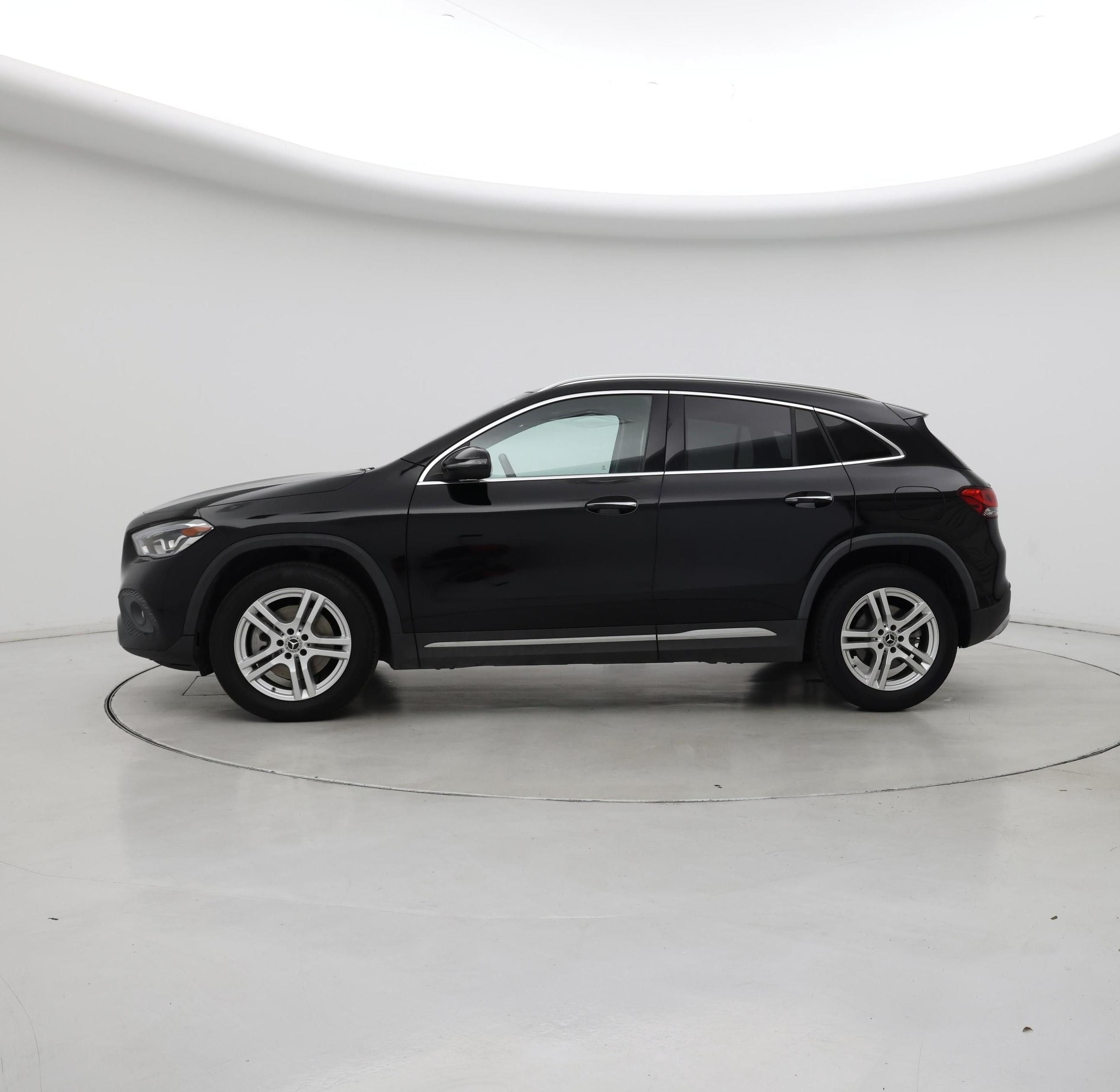 Thumbnail: 2021 Mercedes-Benz GLA - 3