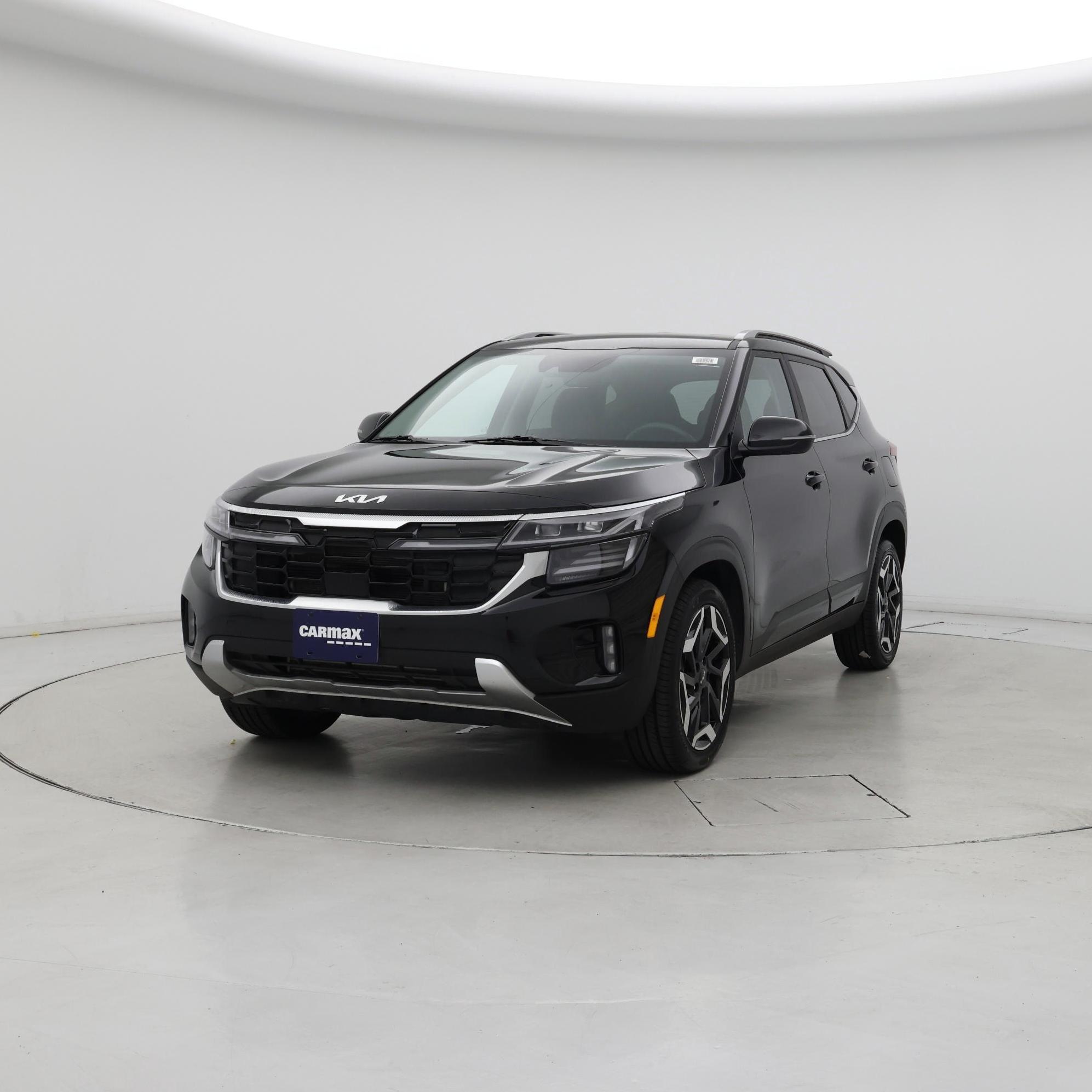 Thumbnail: 2024 Kia Seltos - 4