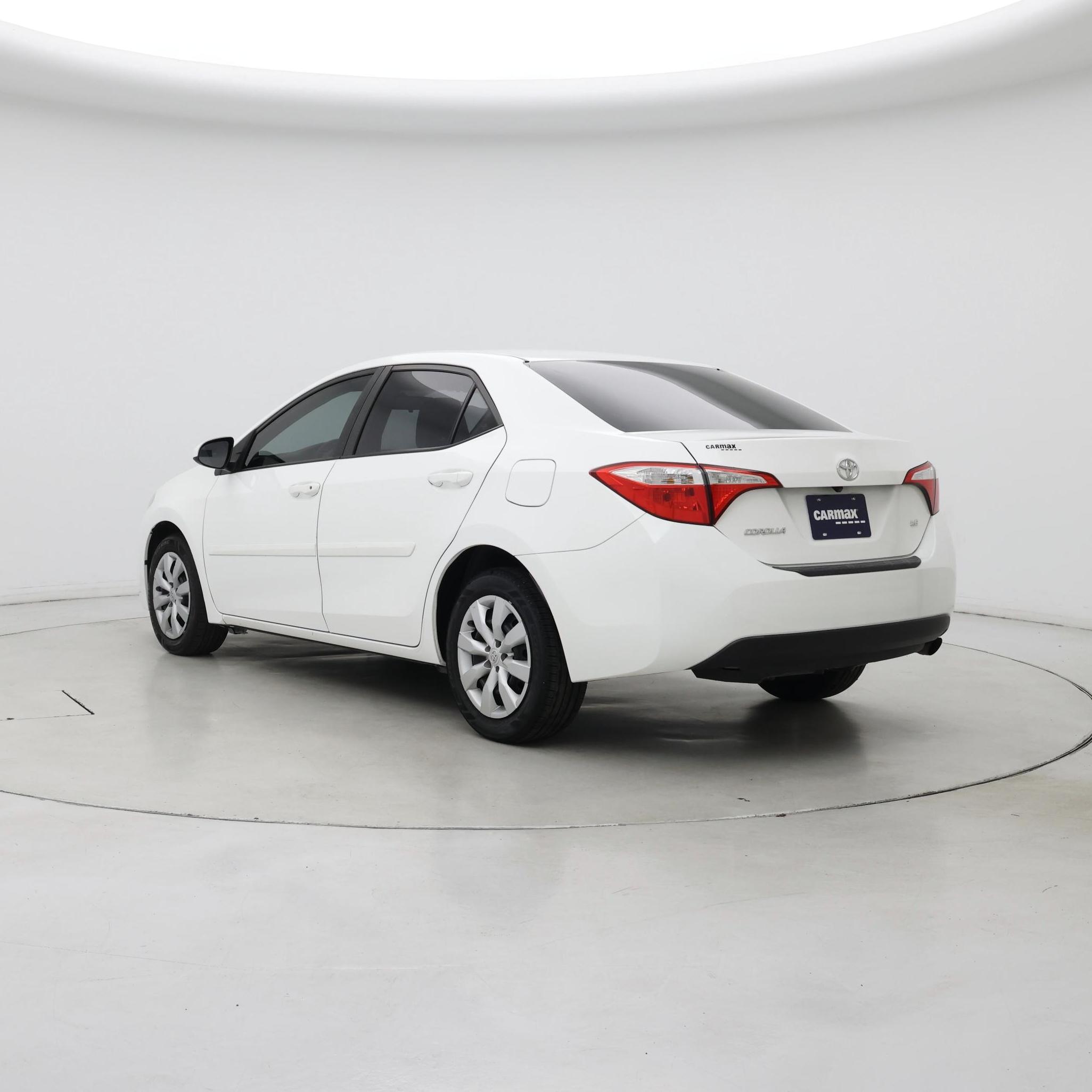 Thumbnail: 2015 Toyota Corolla - 2