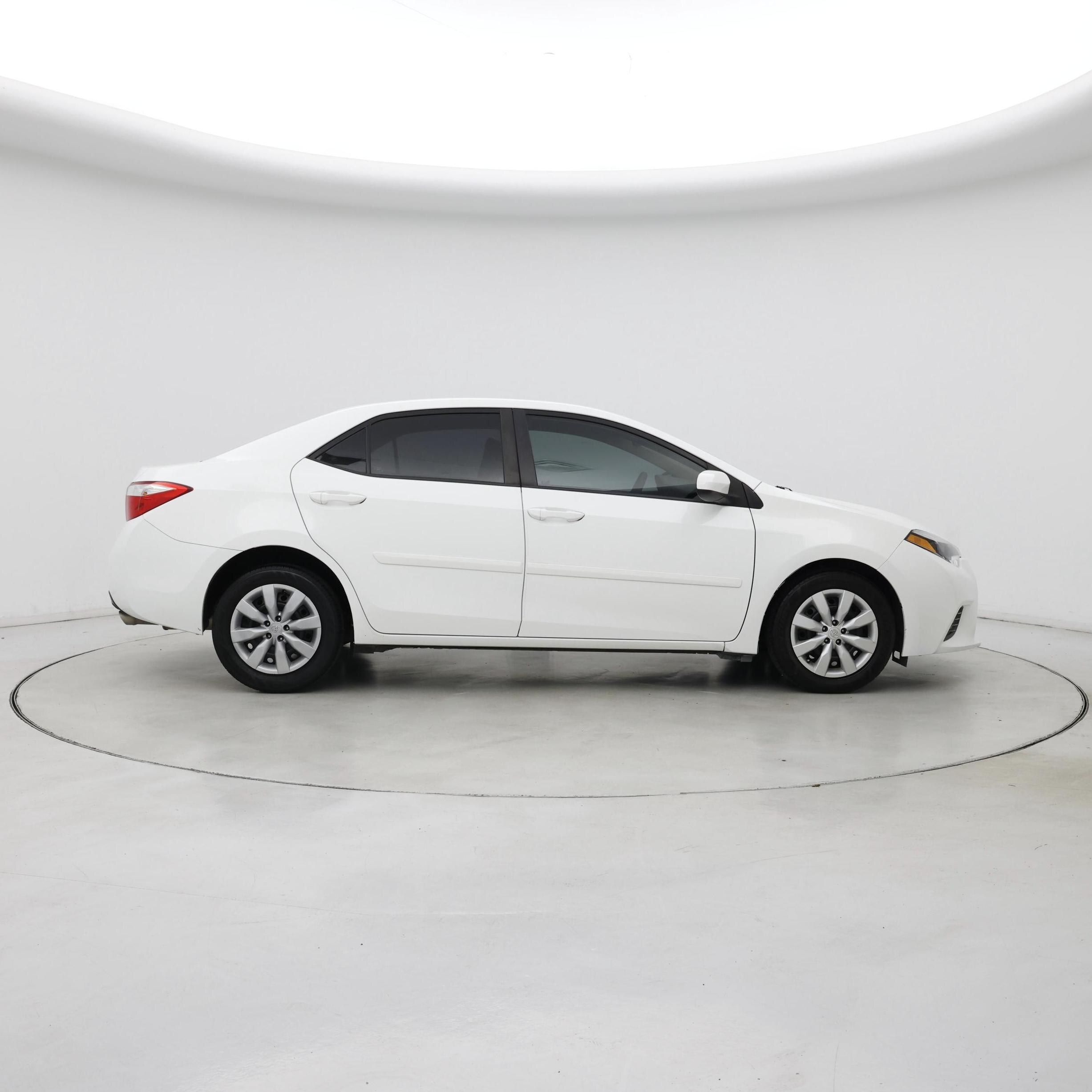 Thumbnail: 2015 Toyota Corolla - 7