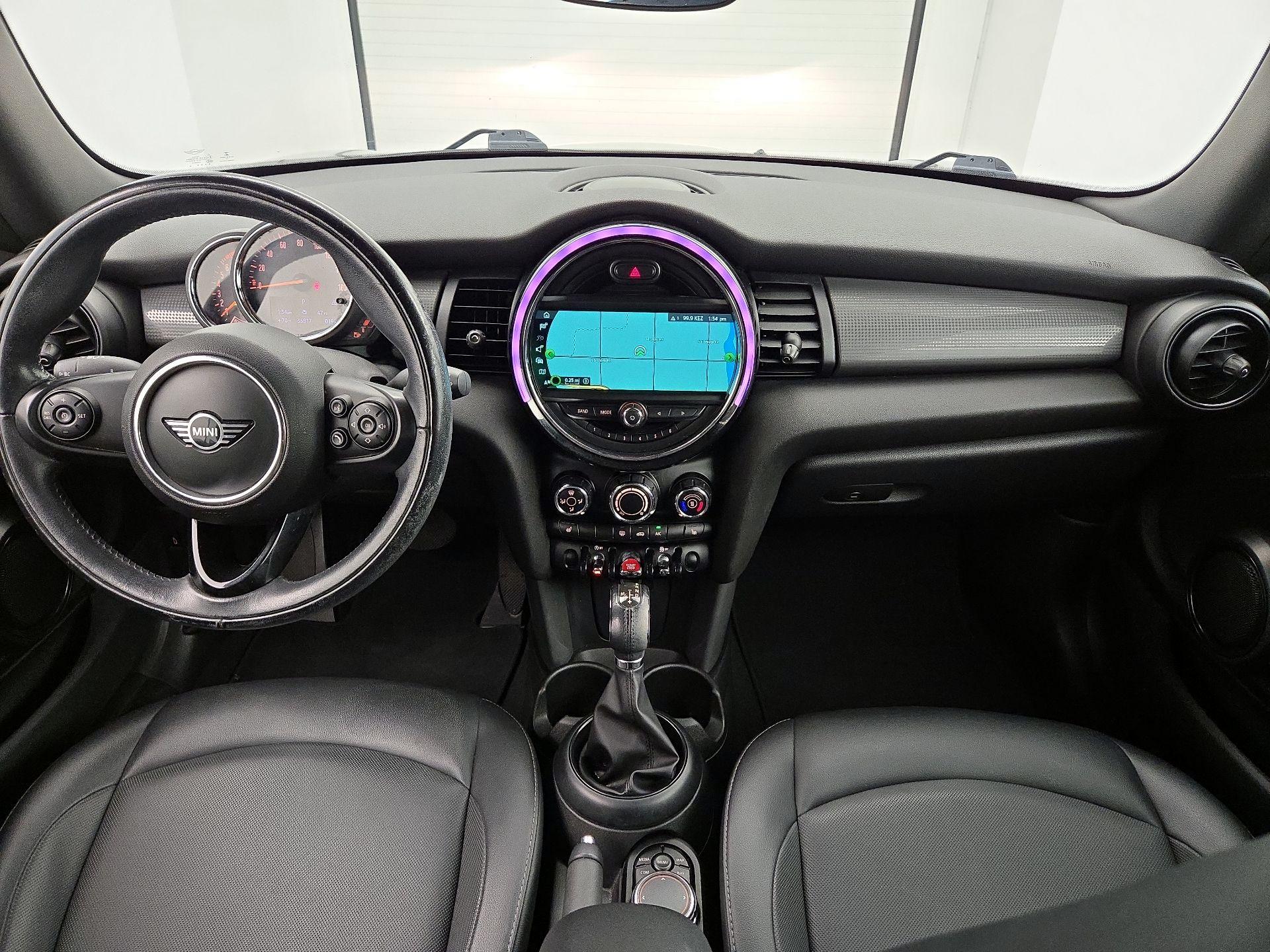 Thumbnail: 2019 MINI Cooper - 9