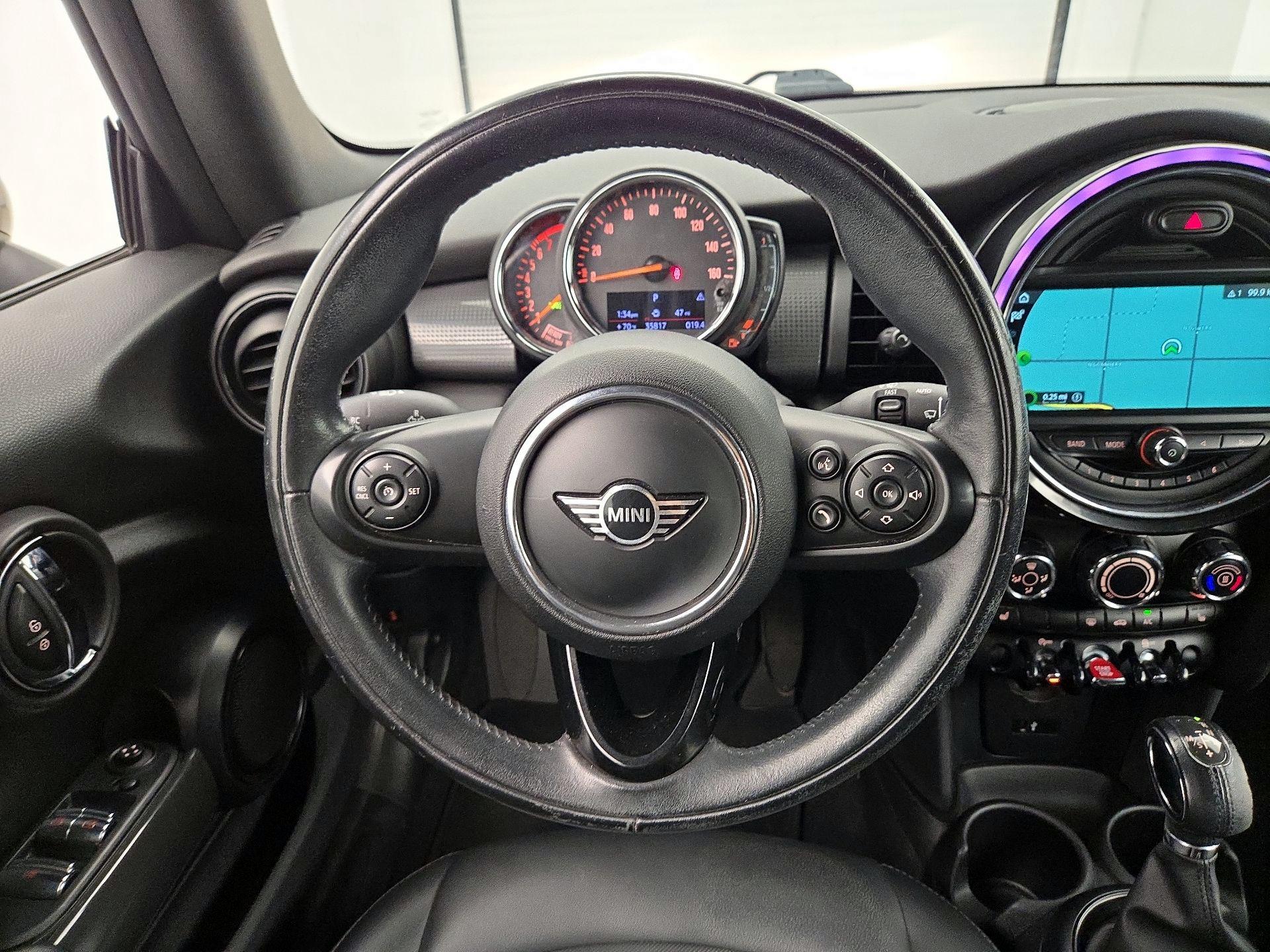 Thumbnail: 2019 MINI Cooper - 10