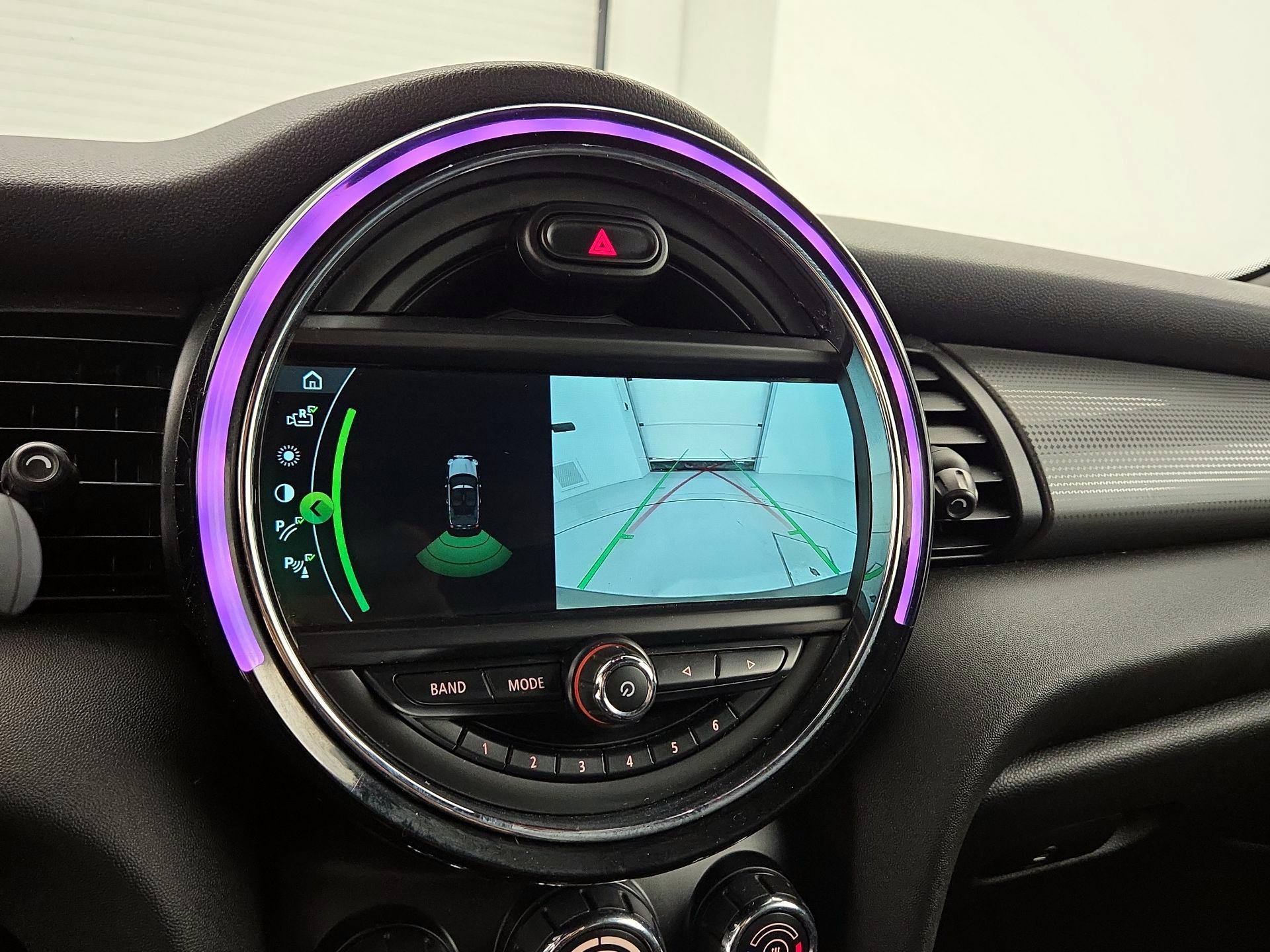 Thumbnail: 2019 MINI Cooper - 15