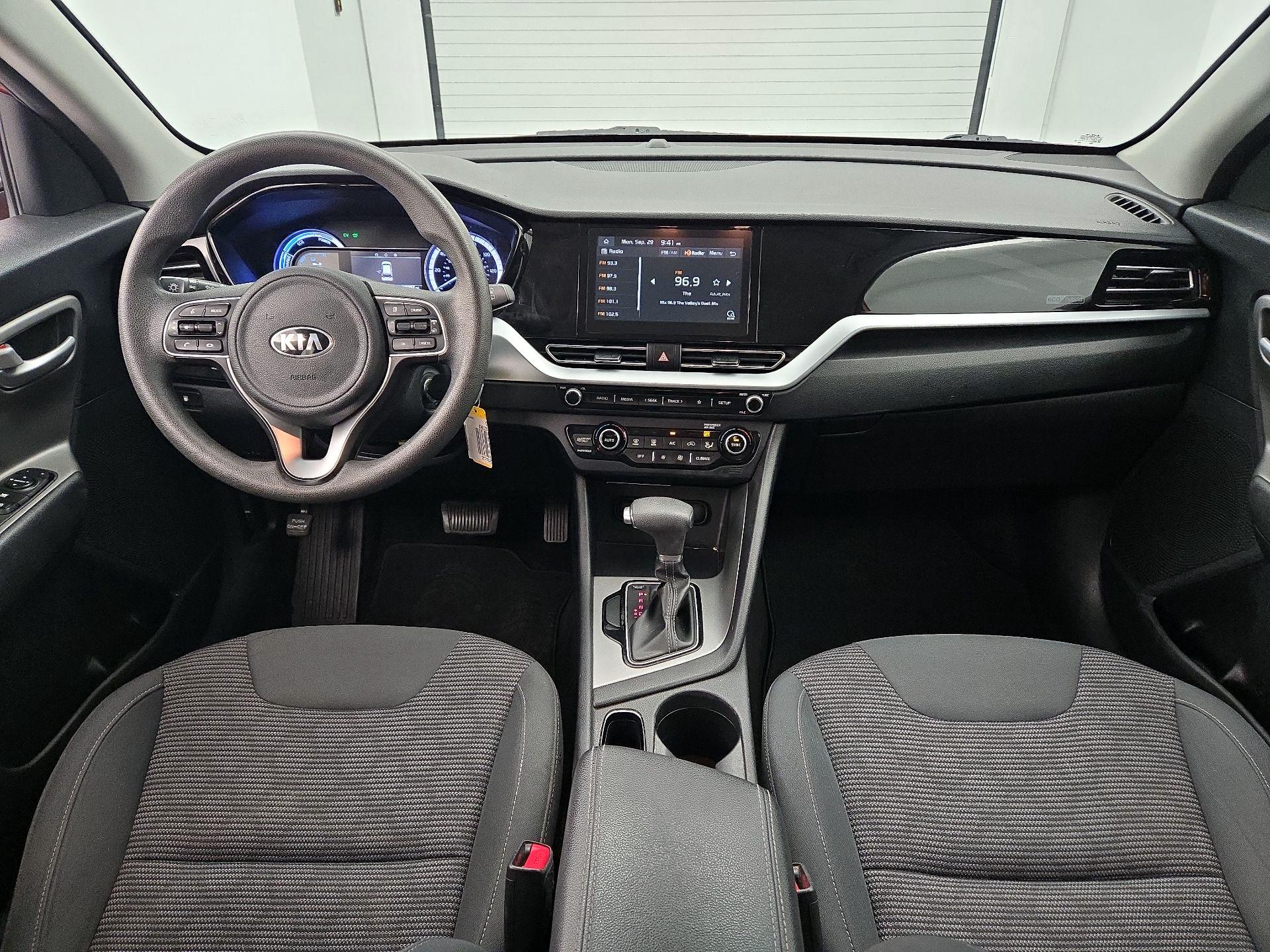 Thumbnail: 2021 Kia Niro - 9