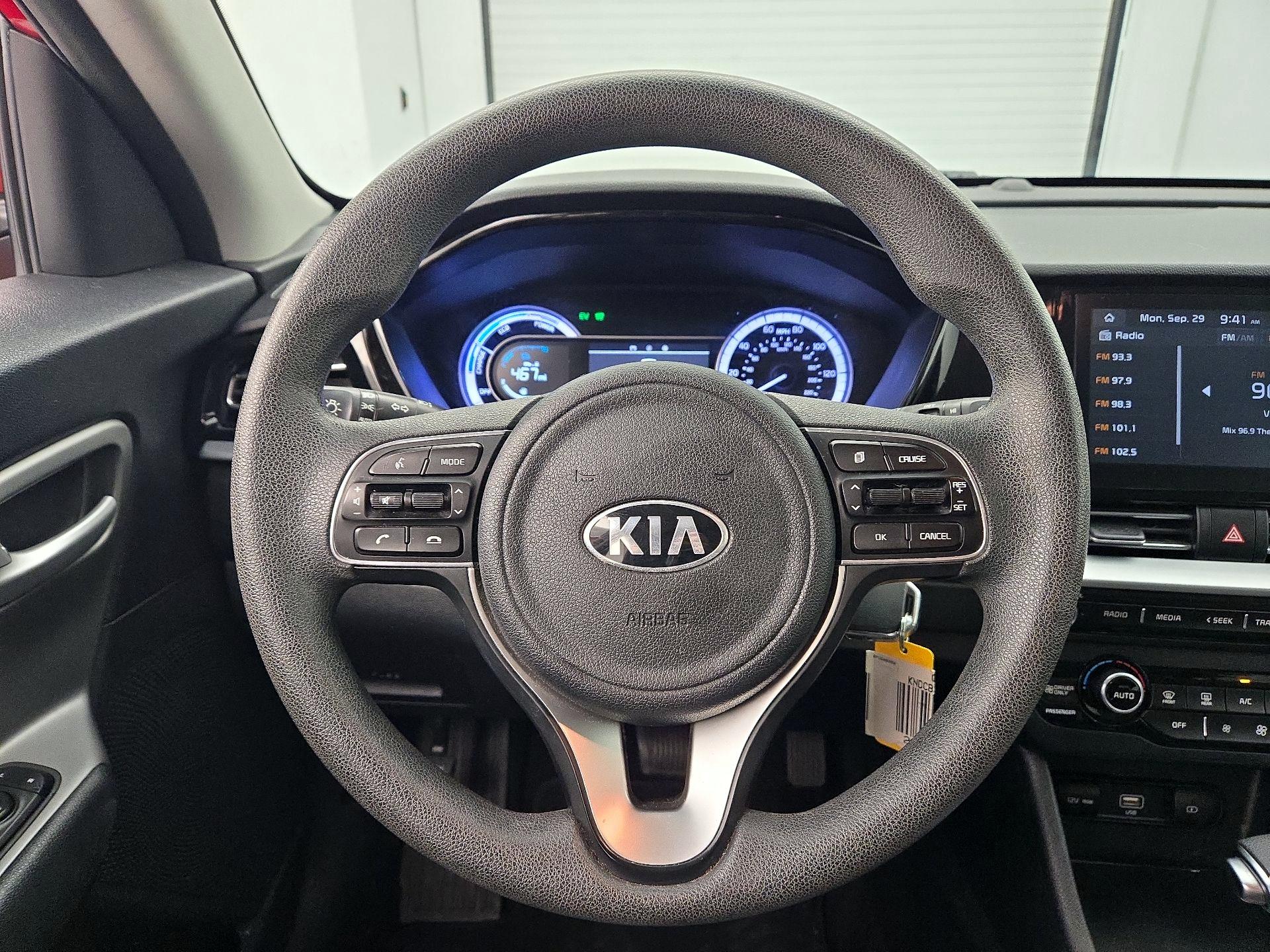 Thumbnail: 2021 Kia Niro - 10