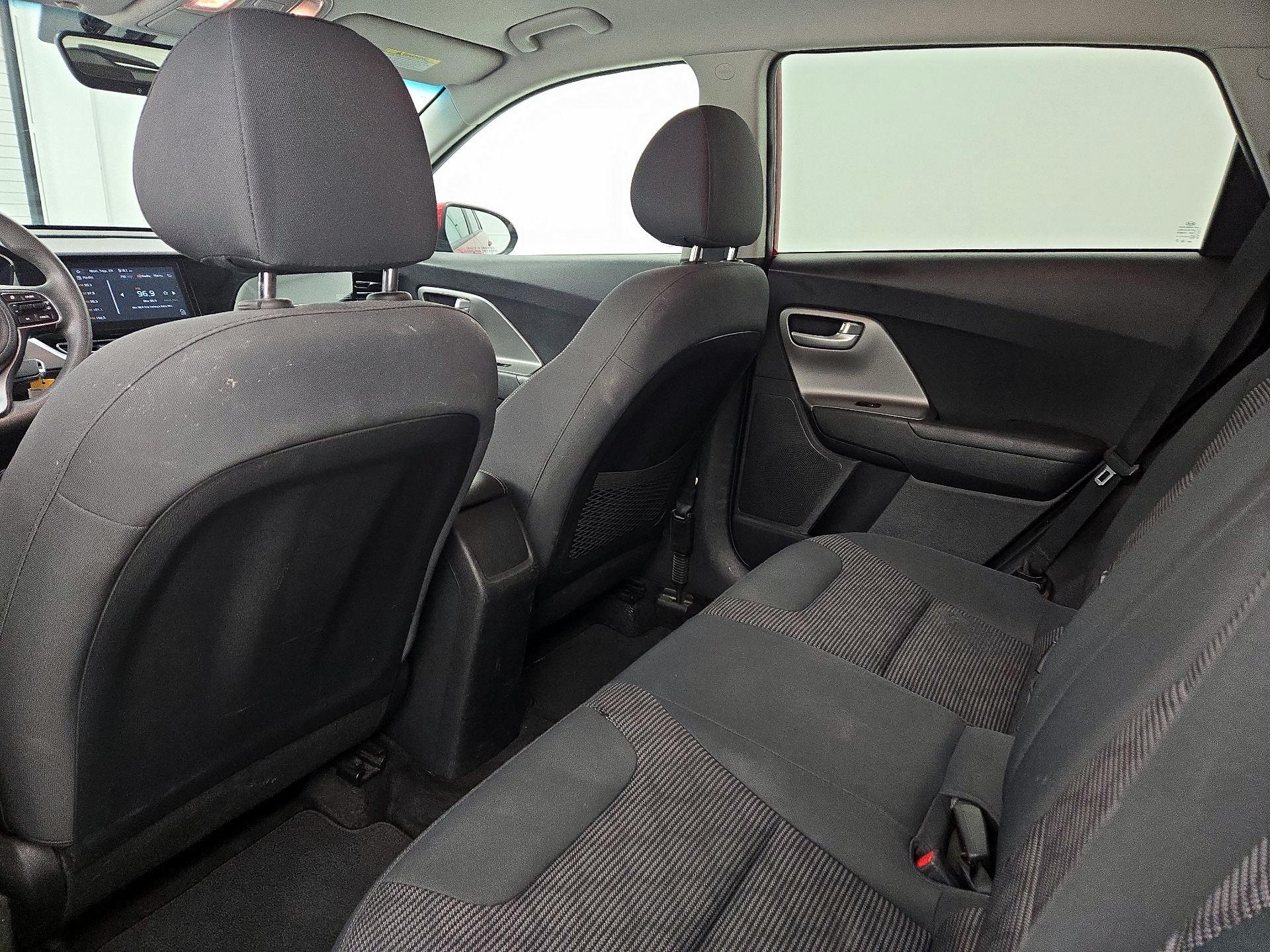 Thumbnail: 2021 Kia Niro - 19