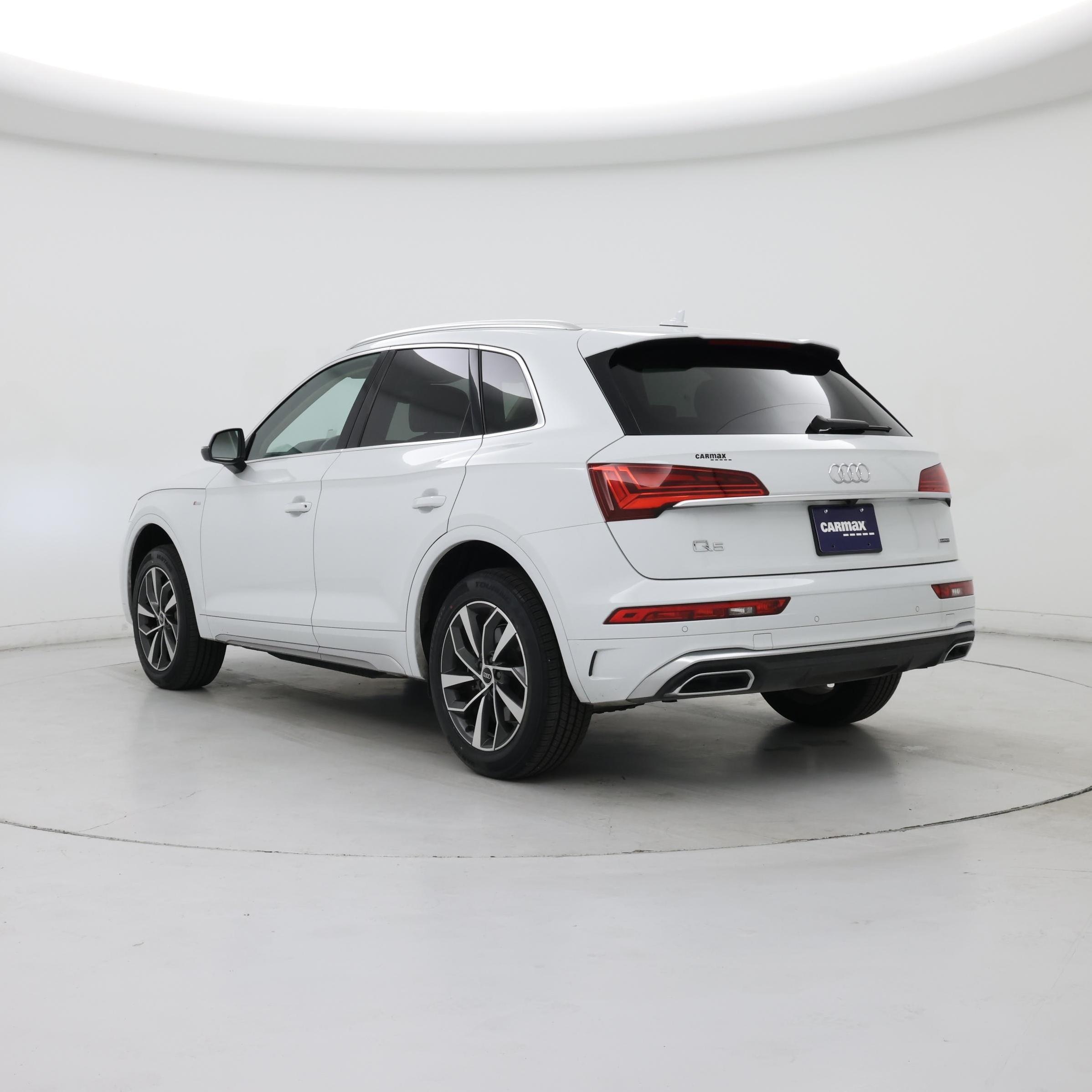 Thumbnail: 2023 Audi Q5 - 2