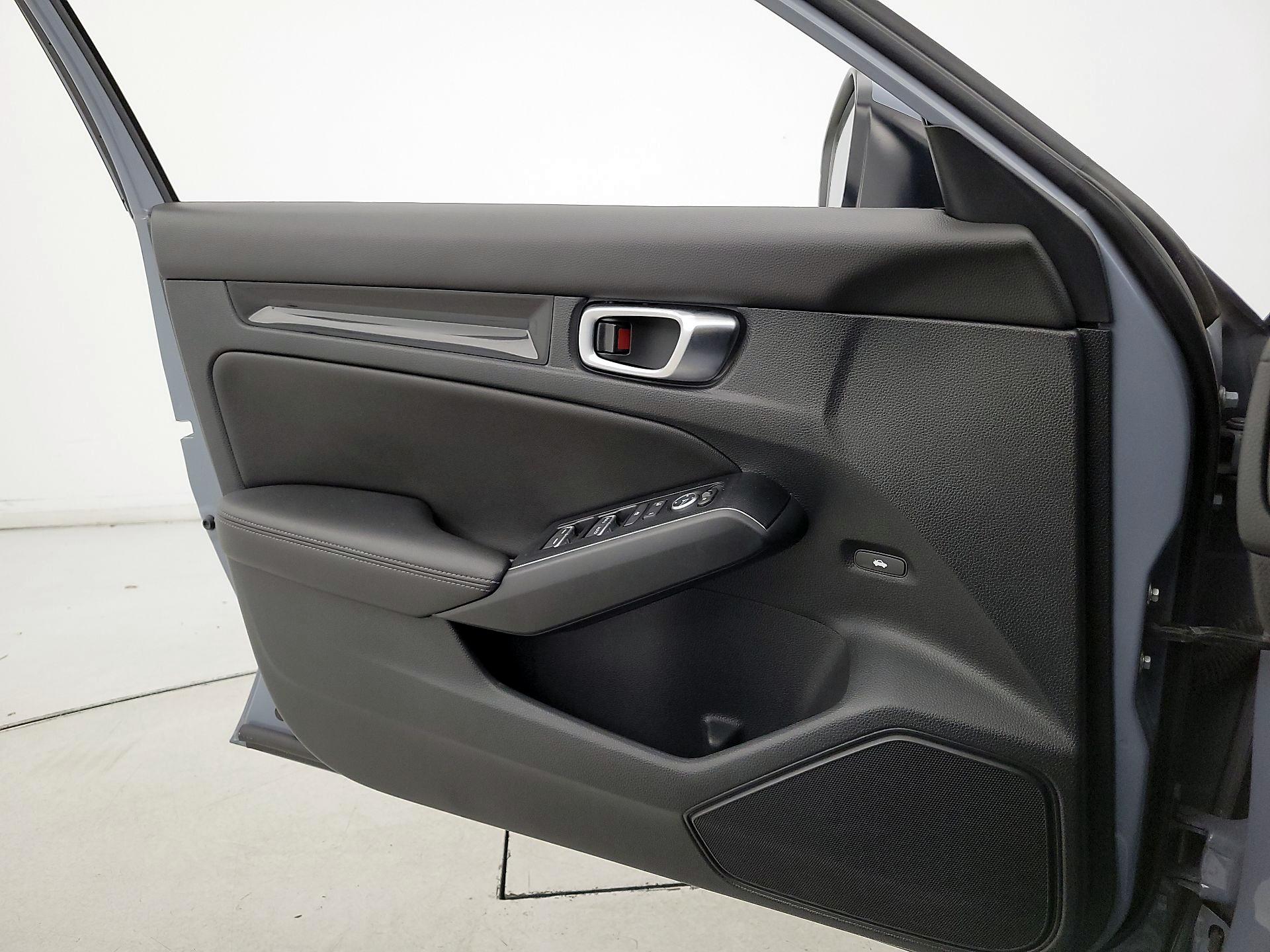 Thumbnail: 2024 Honda Civic - 12