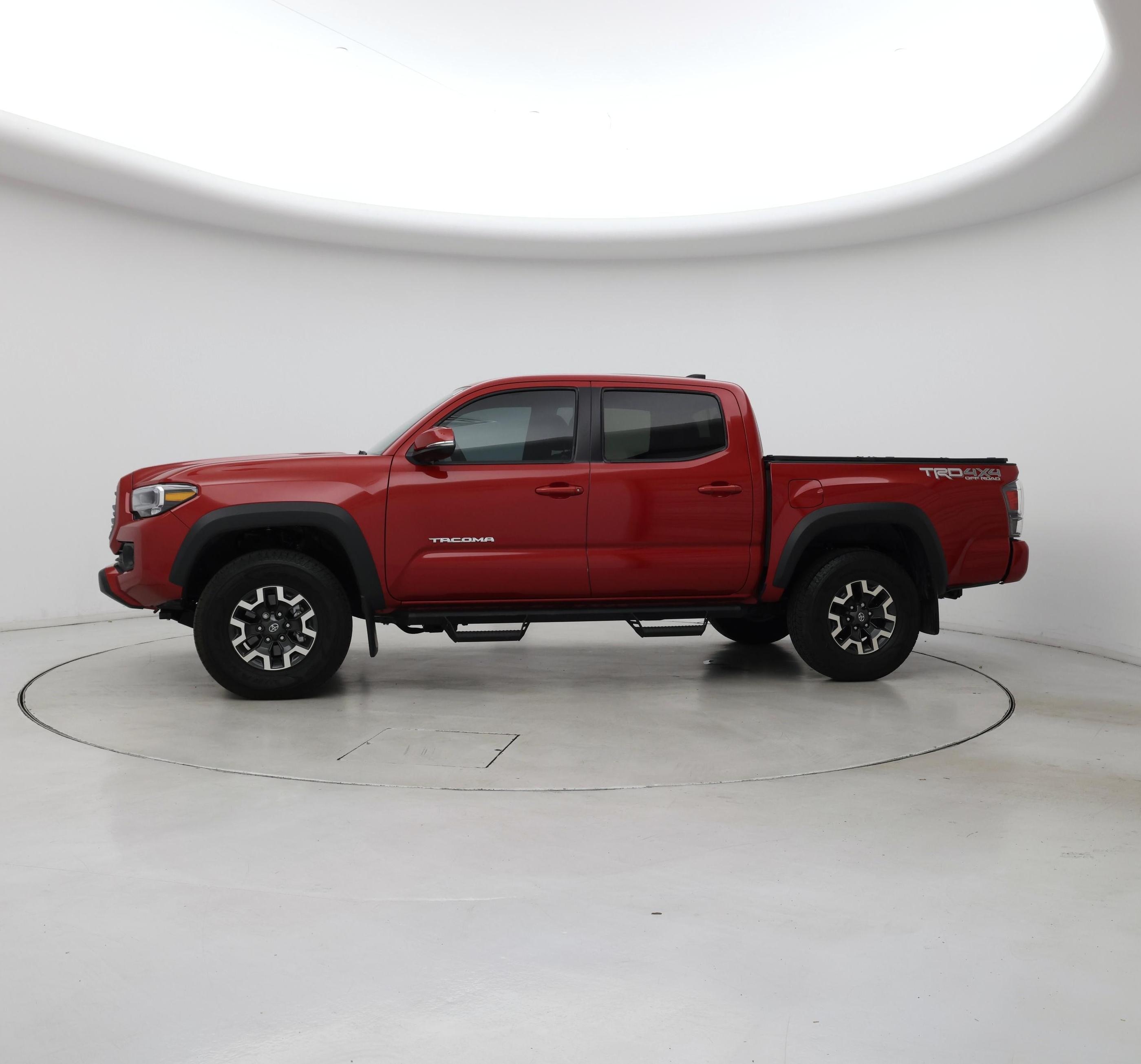 Thumbnail: 2021 Toyota Tacoma - 3