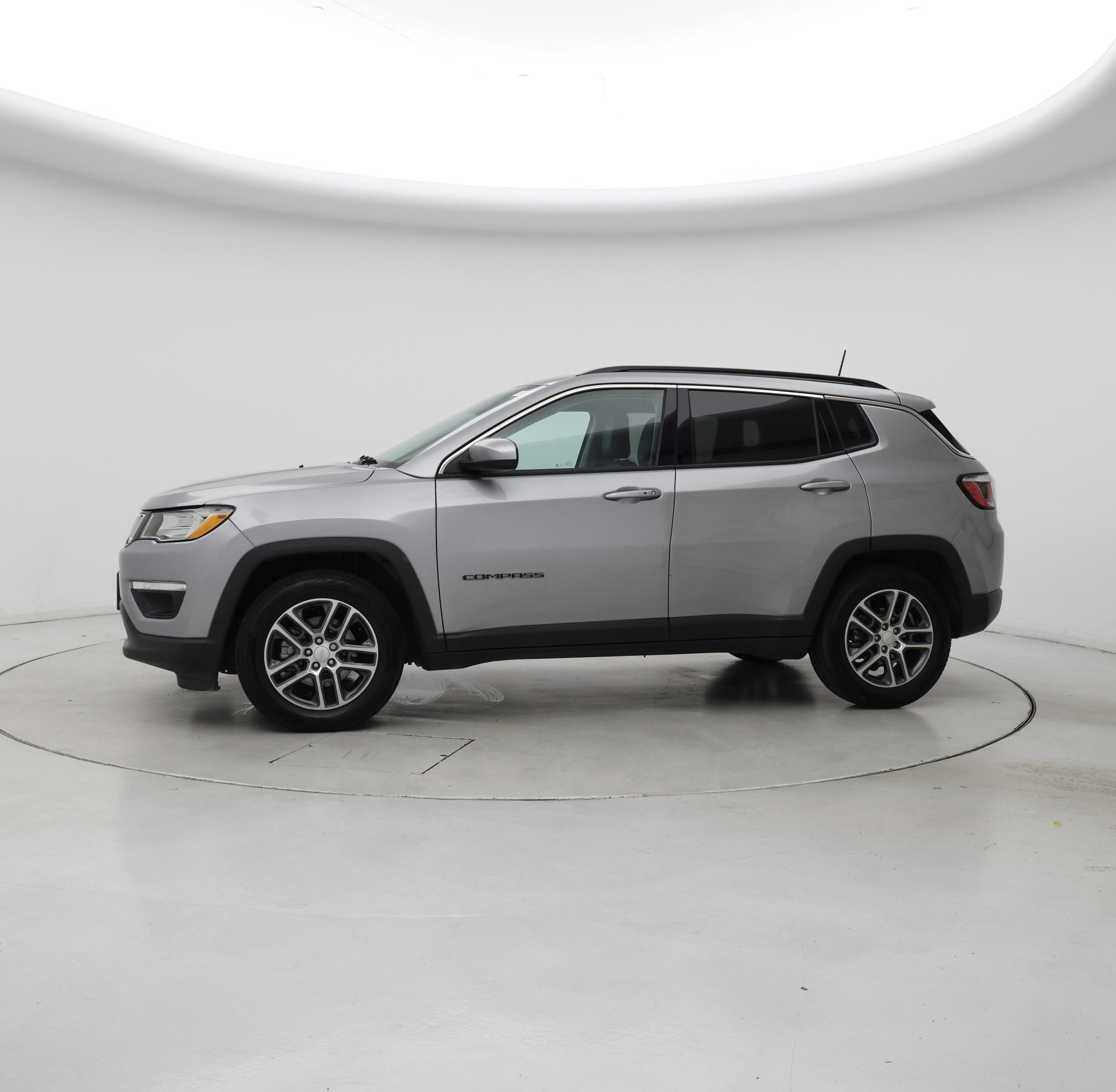 Thumbnail: 2020 Jeep Compass - 3