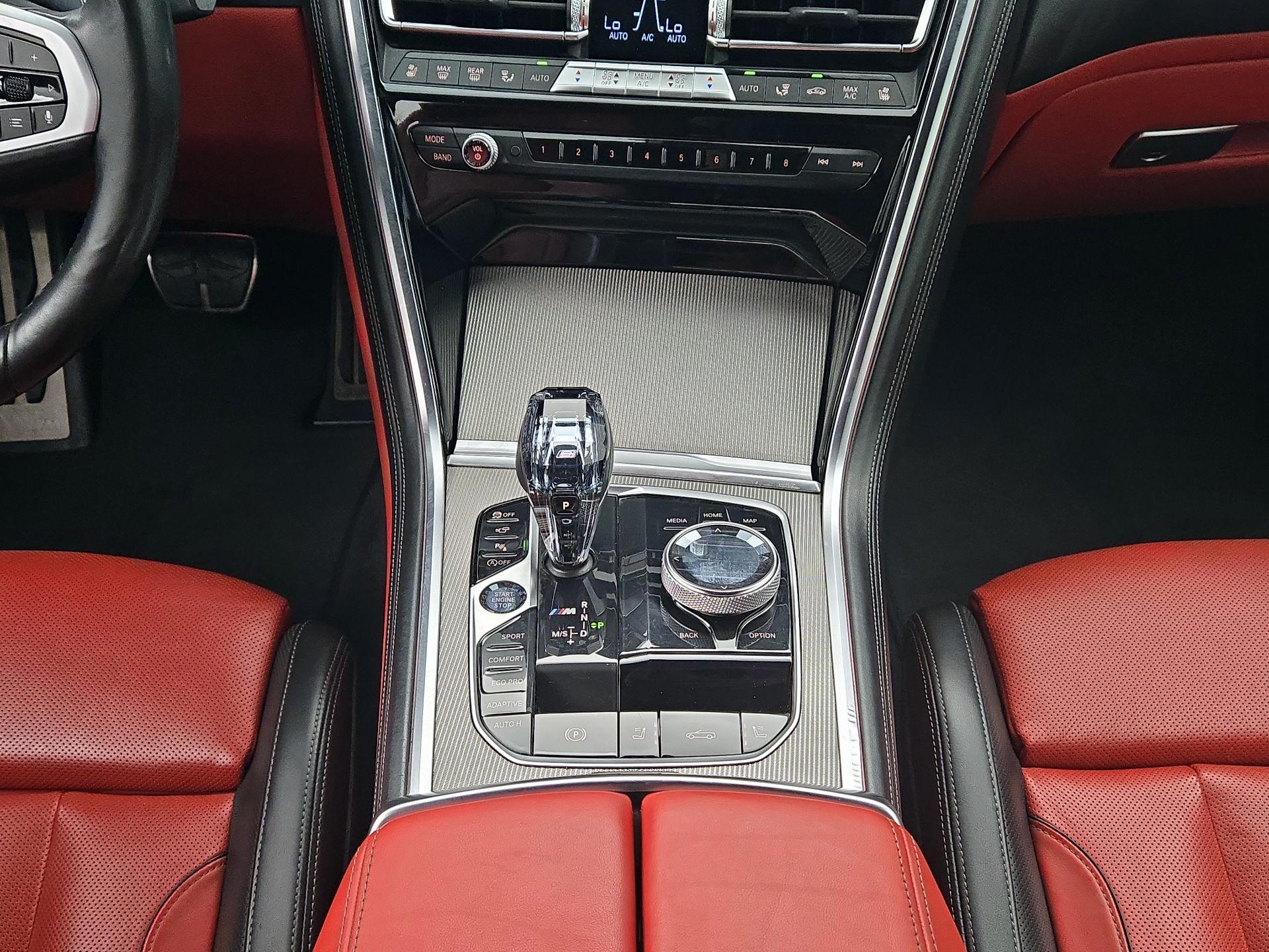 Thumbnail: 2019 BMW 8 Series - 18