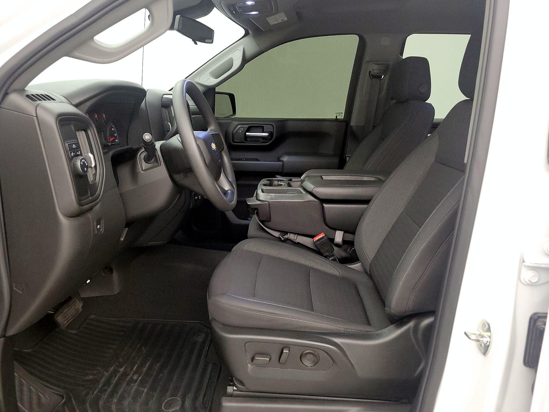 Thumbnail: 2022 Chevrolet Silverado 1500 - 11