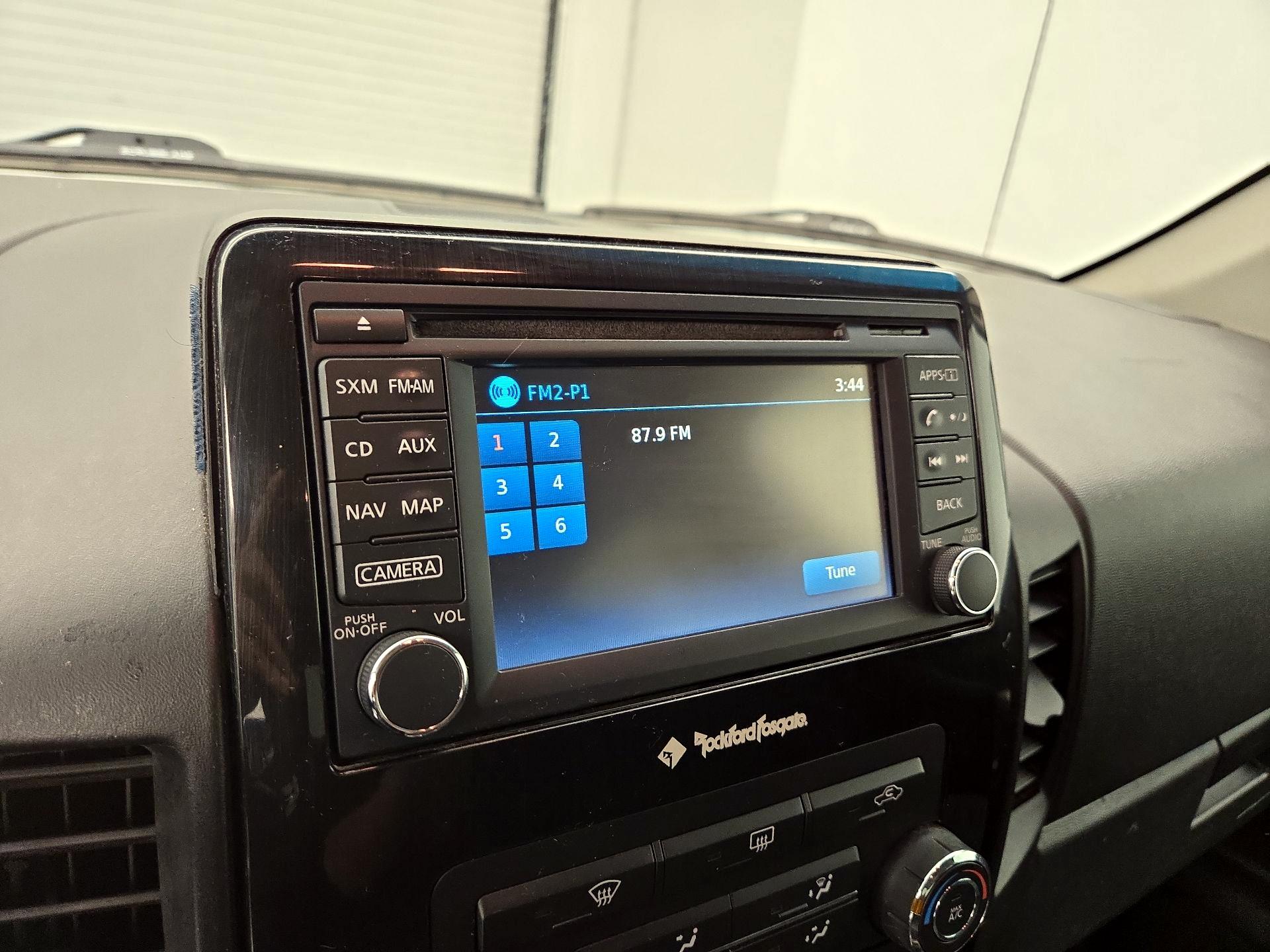 Thumbnail: 2015 Nissan Titan - 15