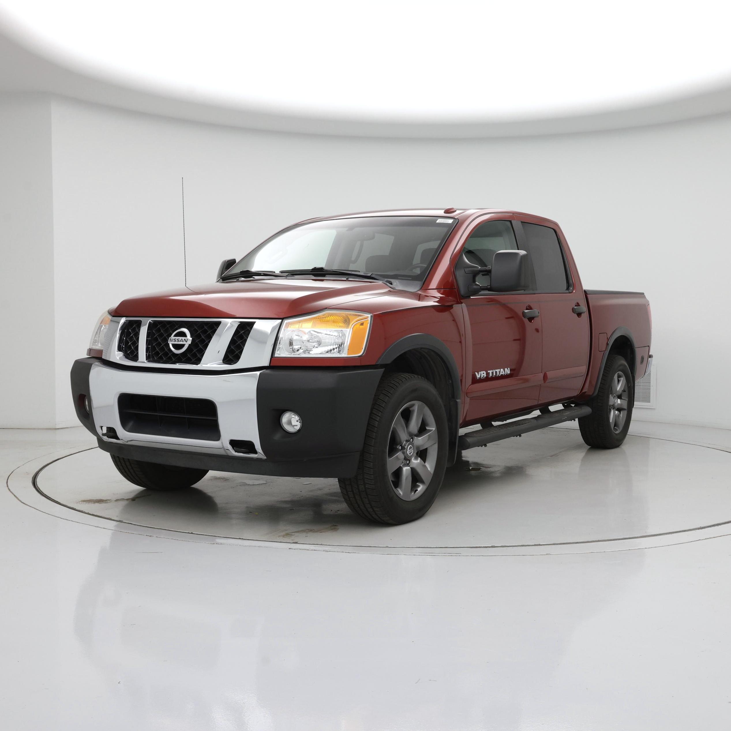 Thumbnail: 2015 Nissan Titan - 4