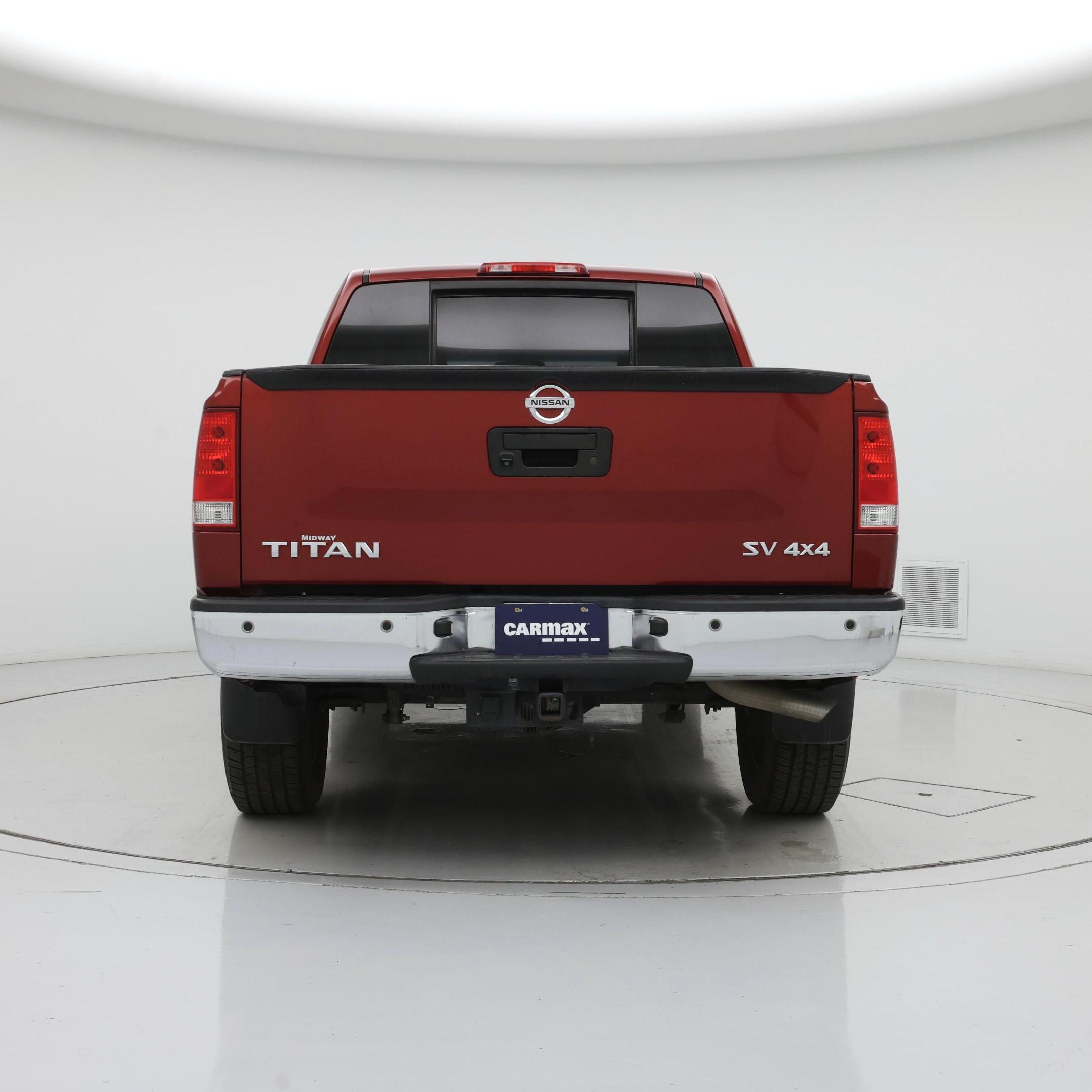 Thumbnail: 2015 Nissan Titan - 6