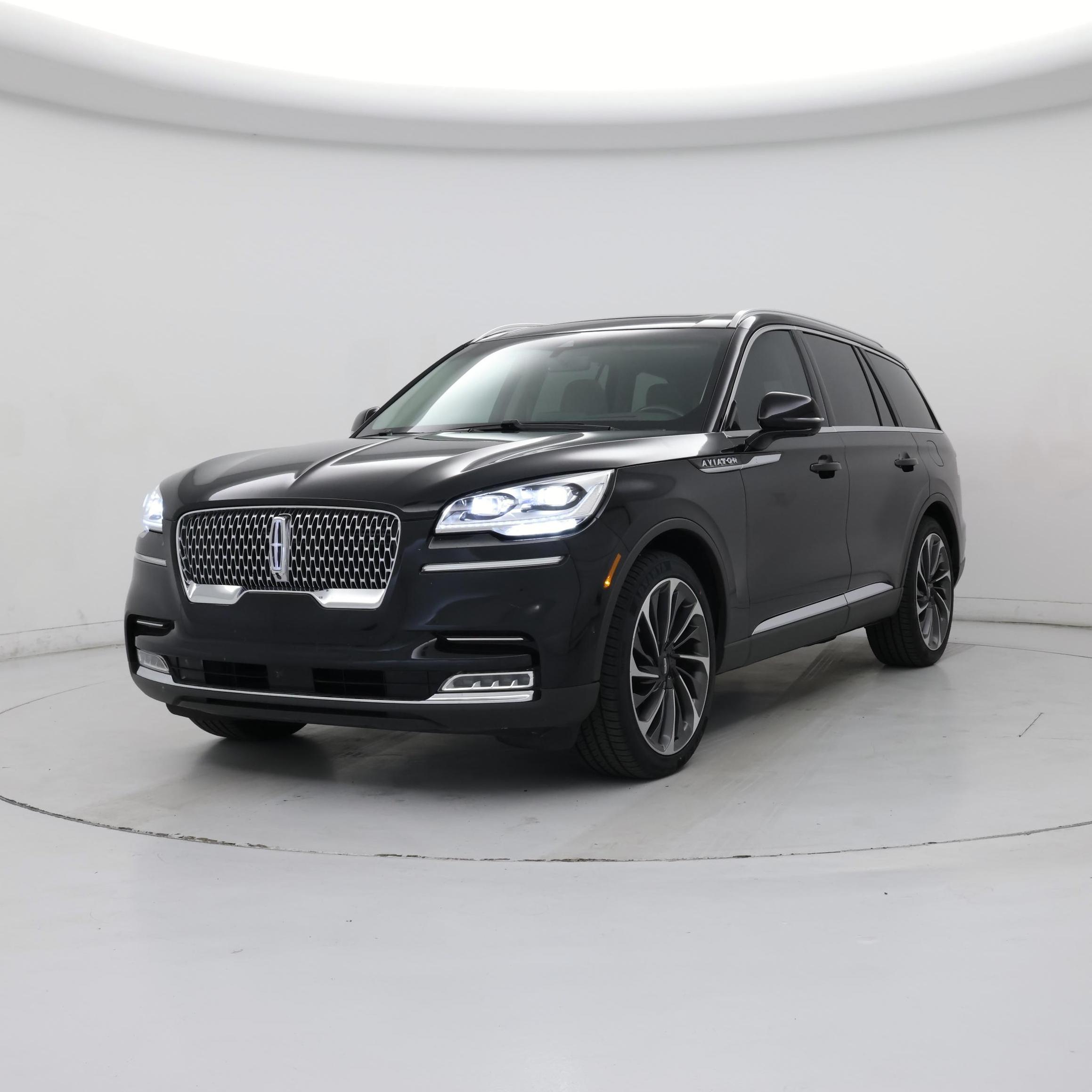 Thumbnail: 2020 Lincoln Aviator - 4