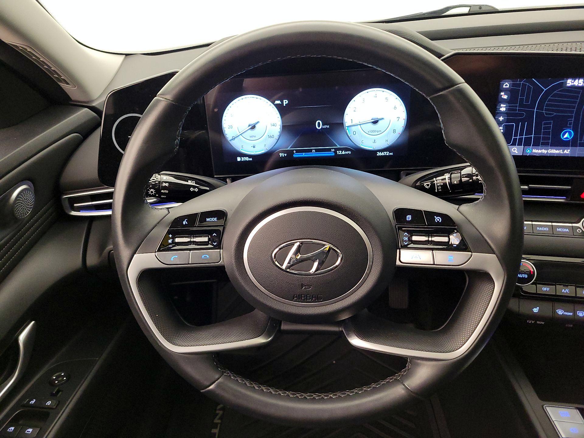 Thumbnail: 2023 Hyundai Elantra - 10