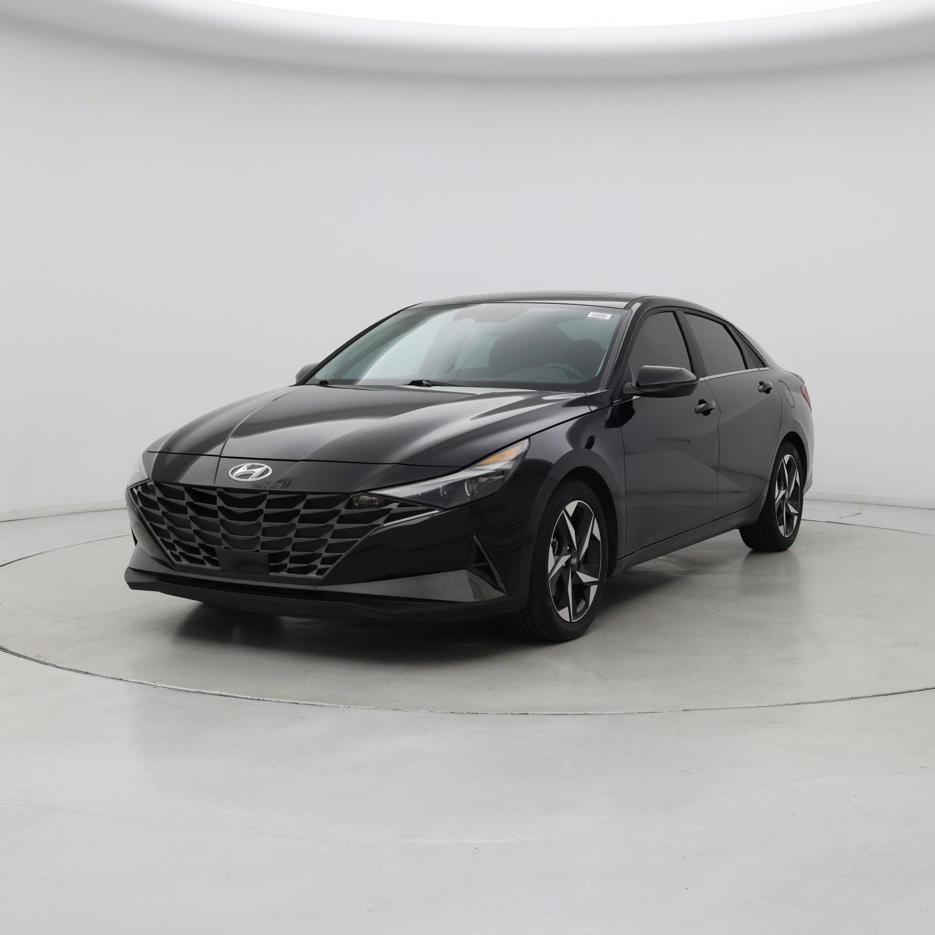 Thumbnail: 2023 Hyundai Elantra - 4