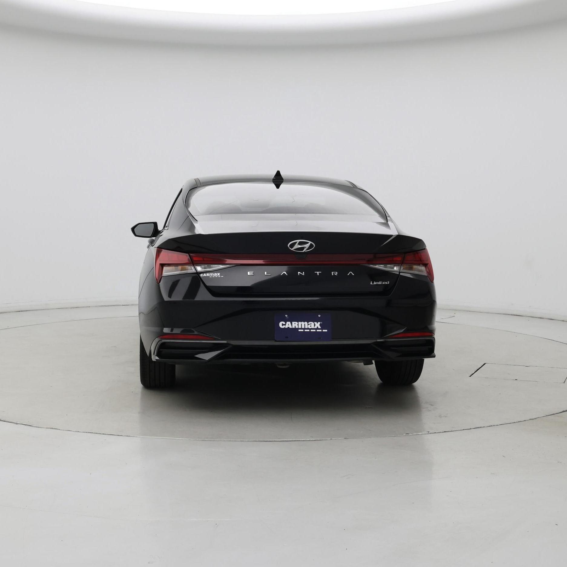 Thumbnail: 2023 Hyundai Elantra - 6