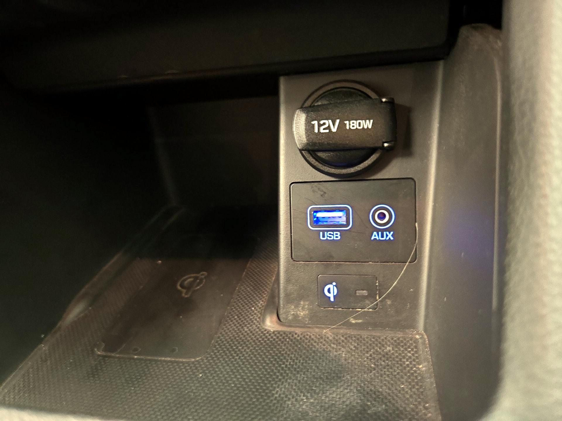 Thumbnail: 2018 Hyundai Elantra - 19