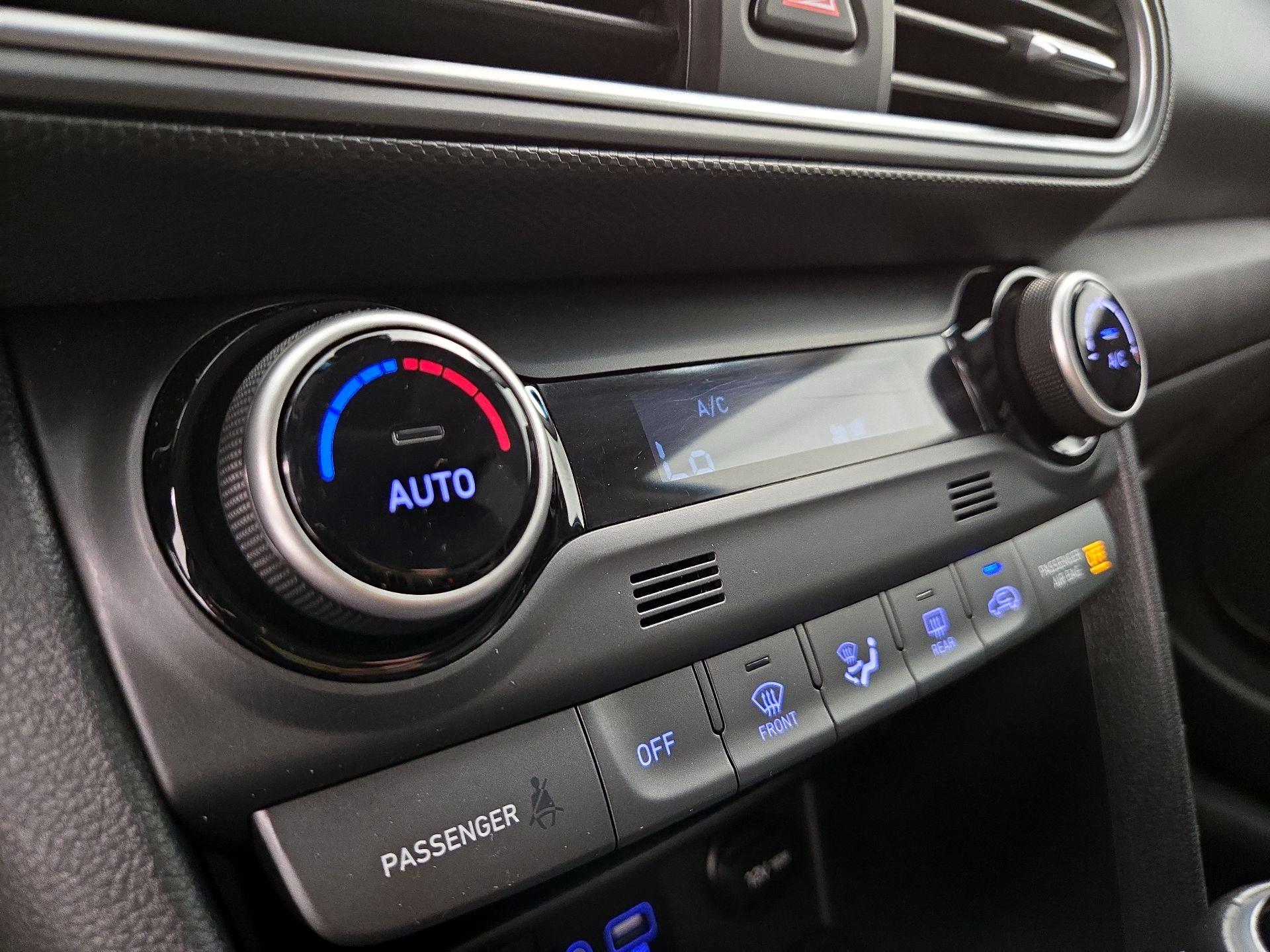 Thumbnail: 2018 Hyundai Kona - 16